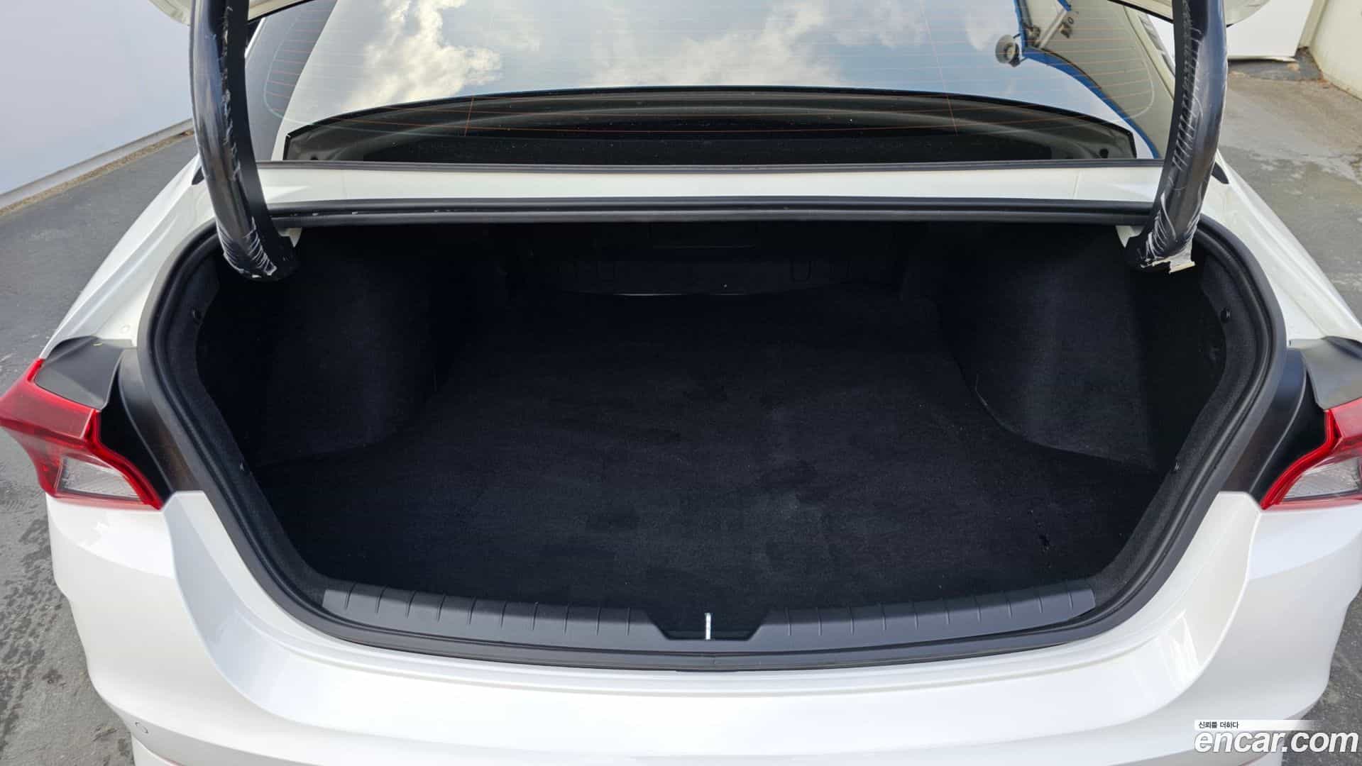 K5 Kia 2023.7-OPTION-024