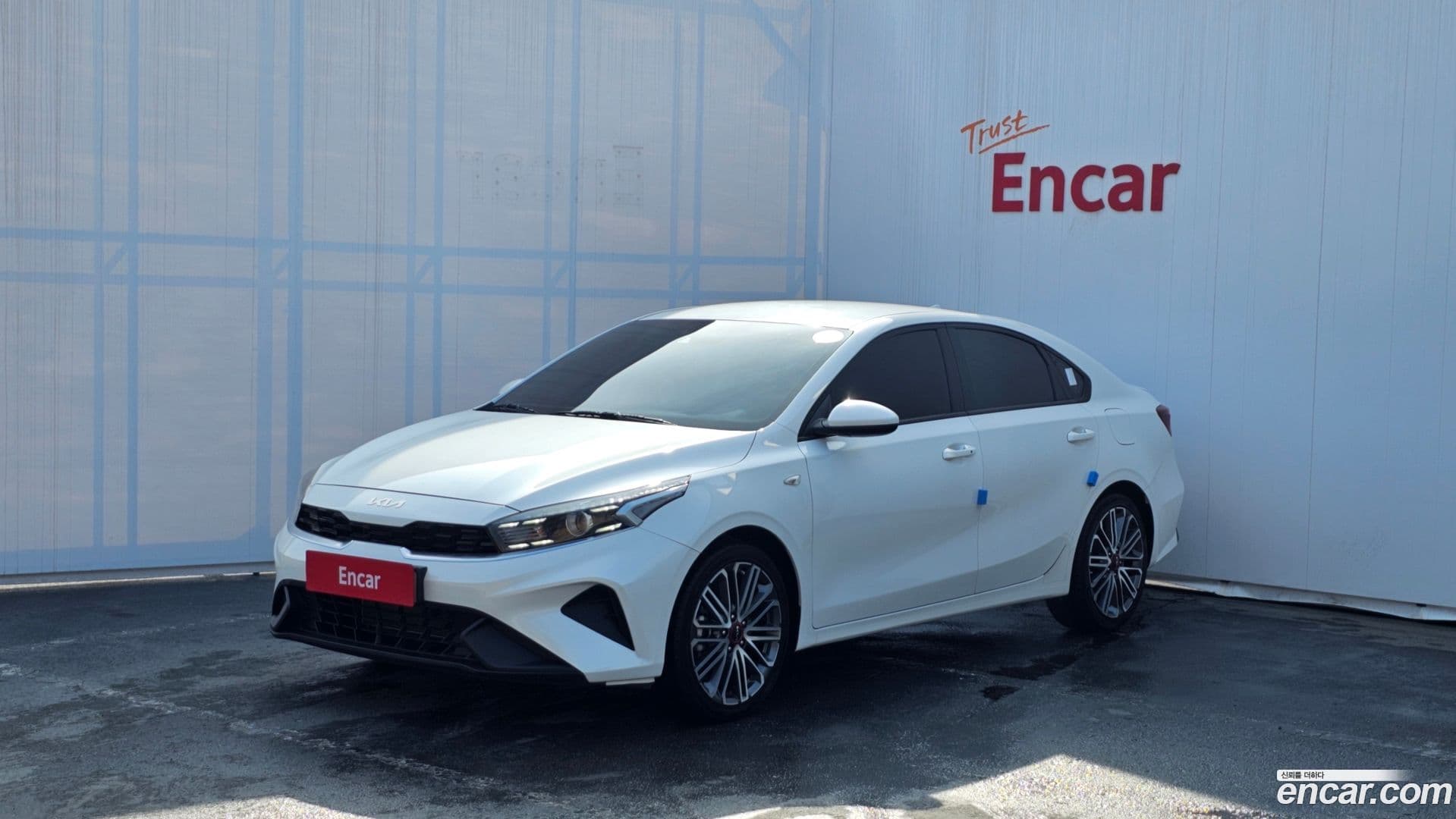 Main__Slider__Photo:K3 Kia 2023.2-0