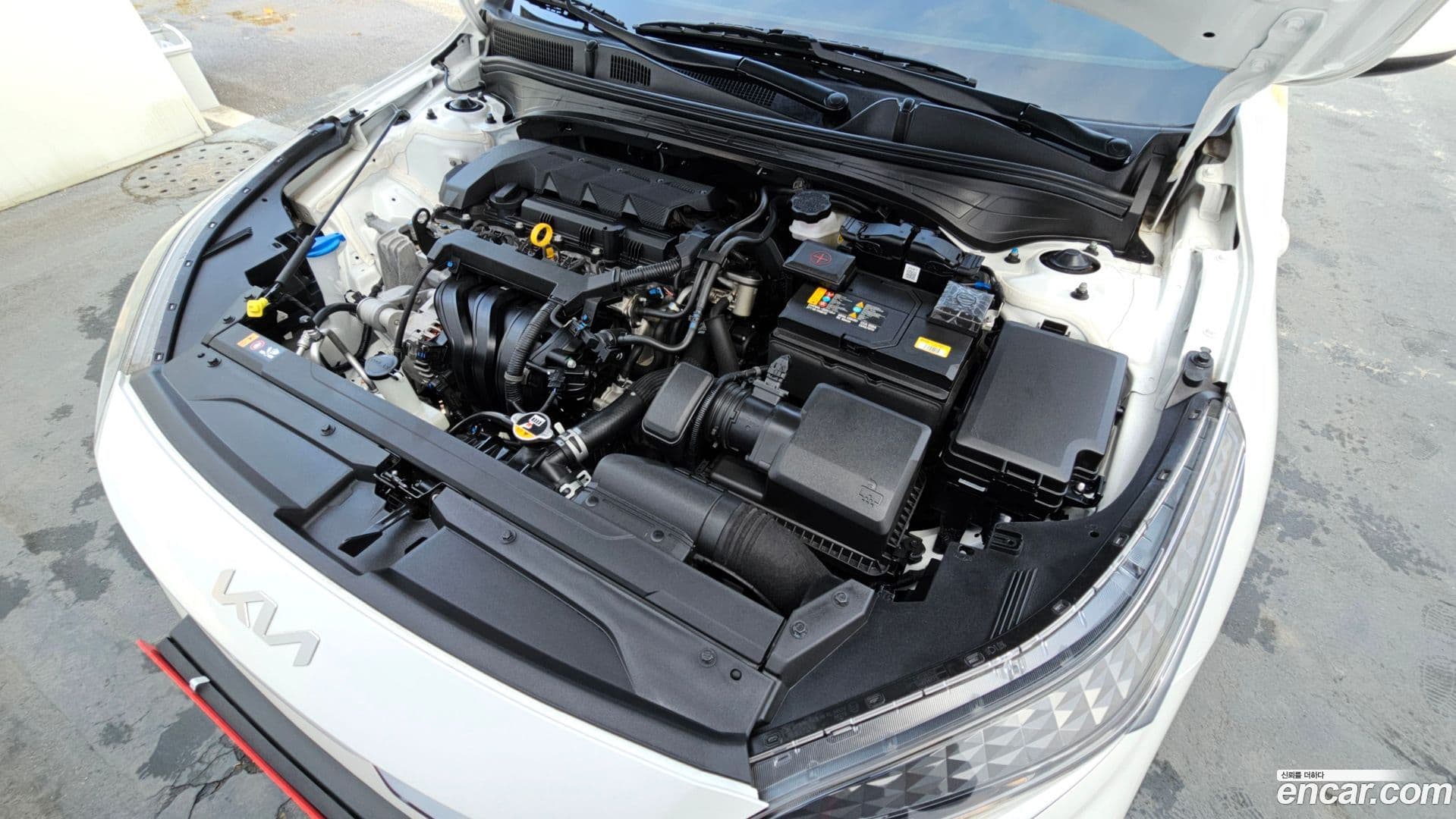 Main__Slider__Photo:K3 Kia 2023.2-5