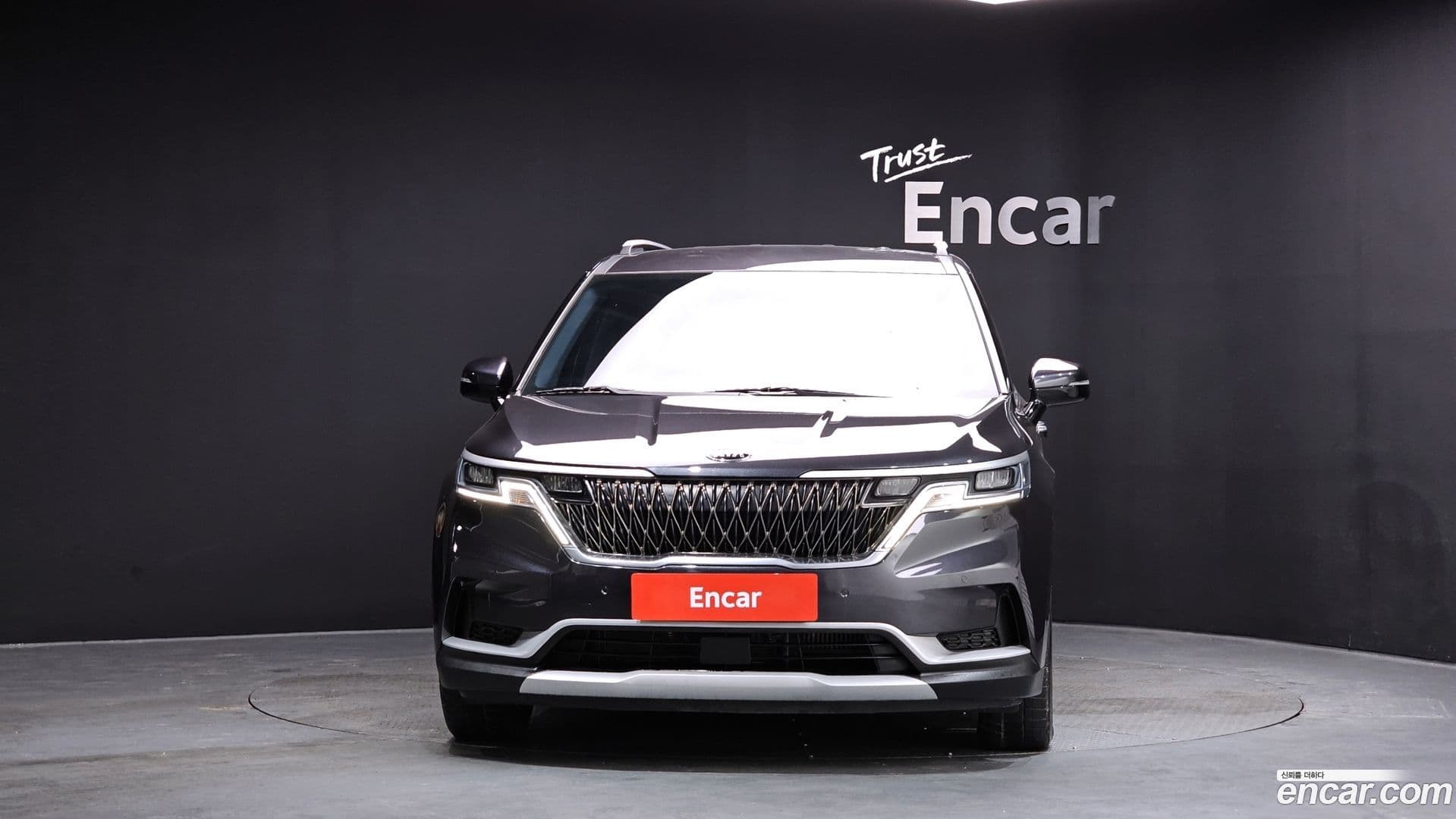 Main__Slider__Photo:Canival Kia 2021.4-2