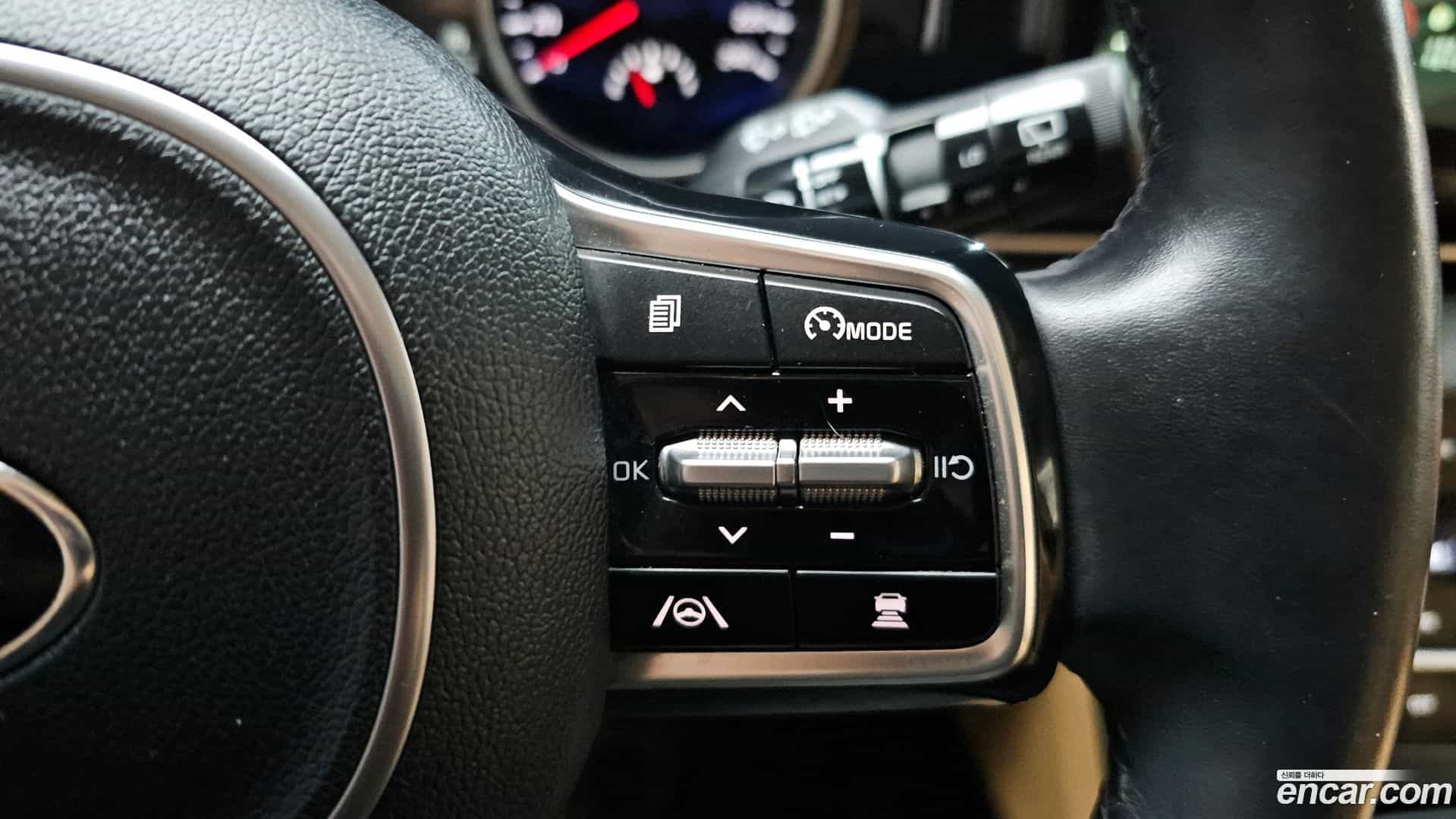 Canival Kia 2021.4-OPTION-022