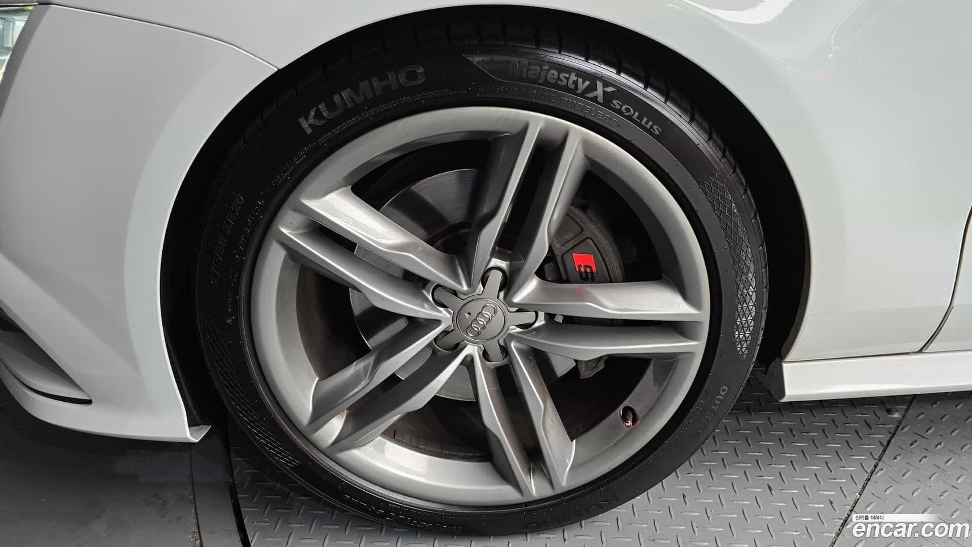 A7 Audi 2016.0-OUTER-005