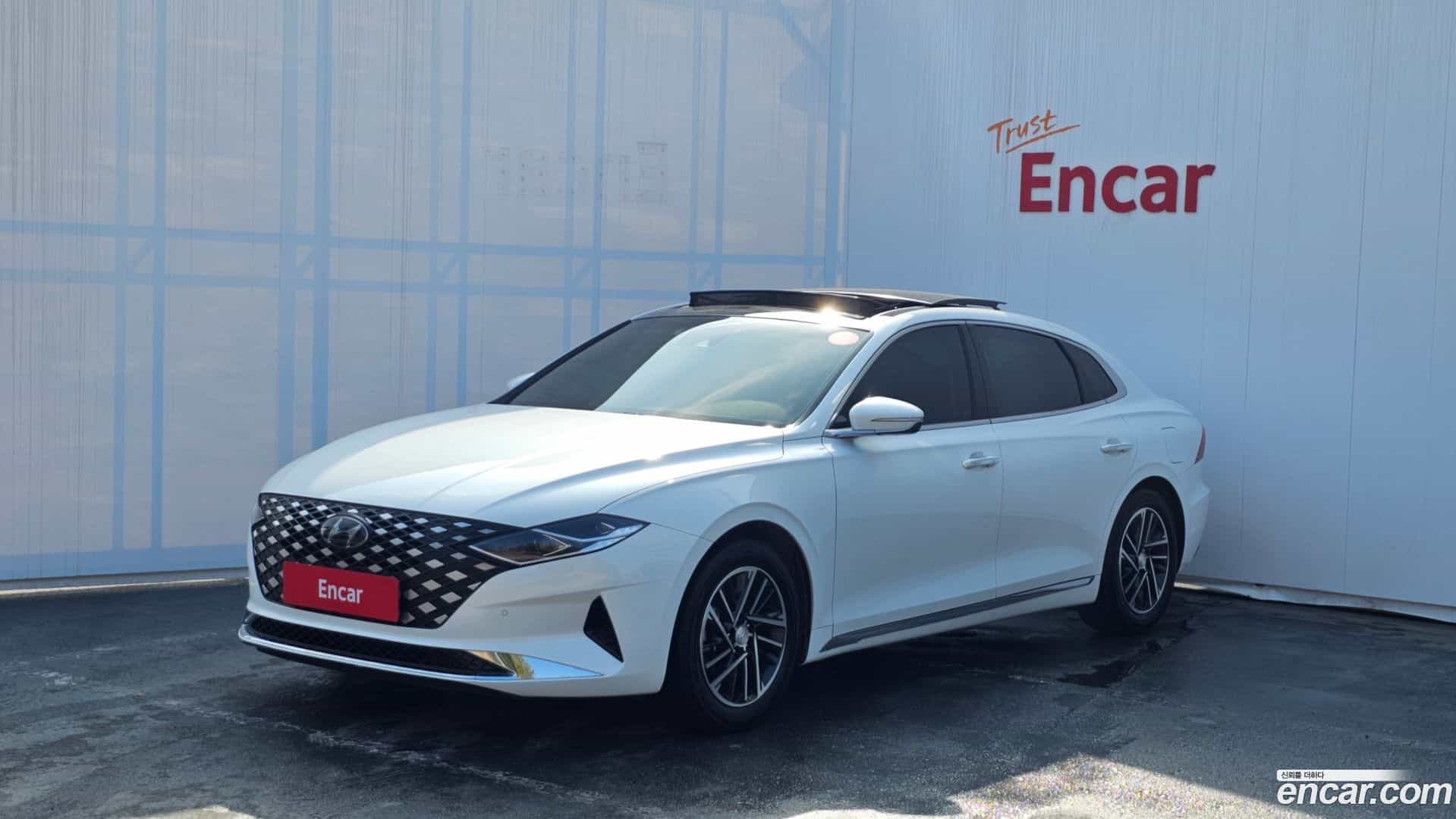 Grandeur Hyundai 2021.0-OUTER-001