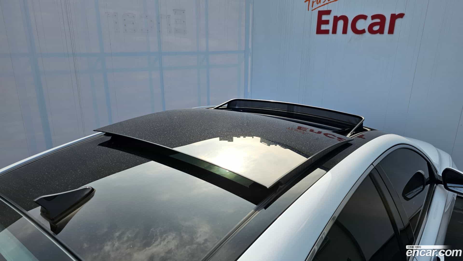 Grandeur Hyundai 2021.0-OPTION-023