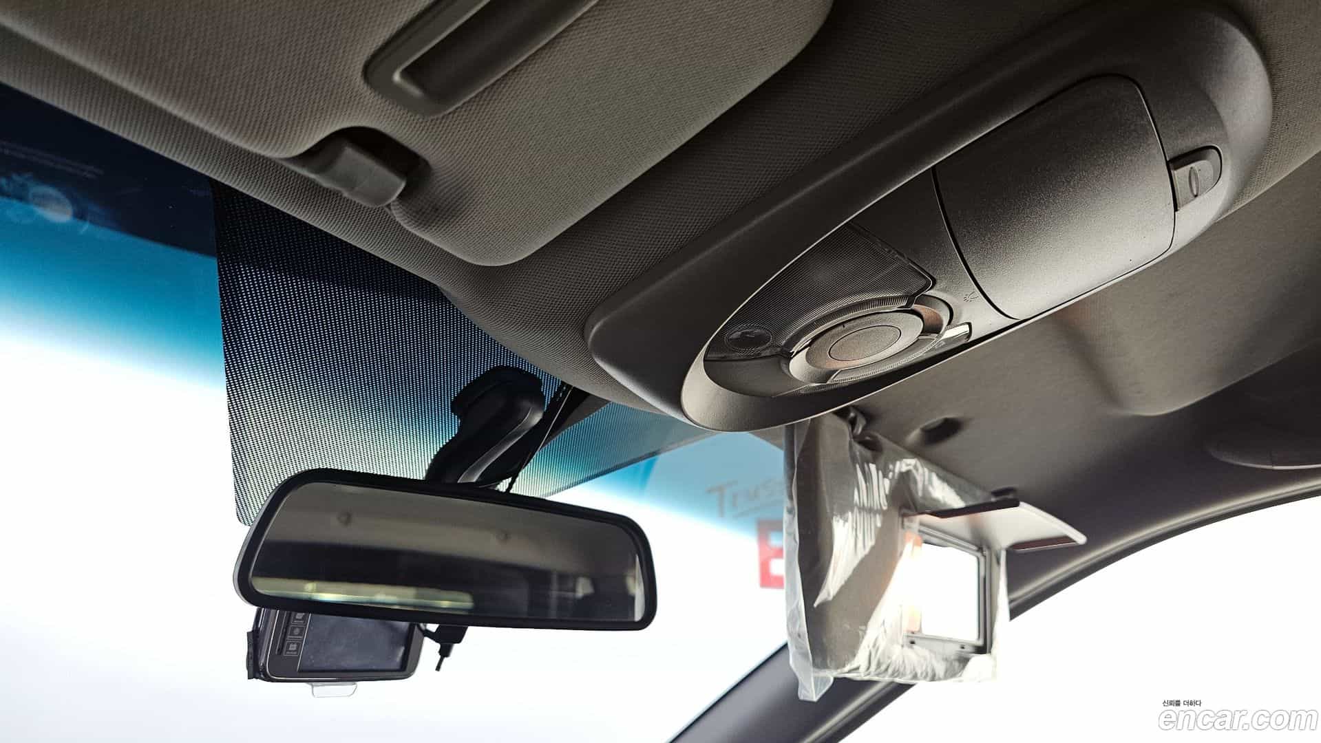 KORANDO KG_Mobility_Ssangyong 2017.0-OPTION-023