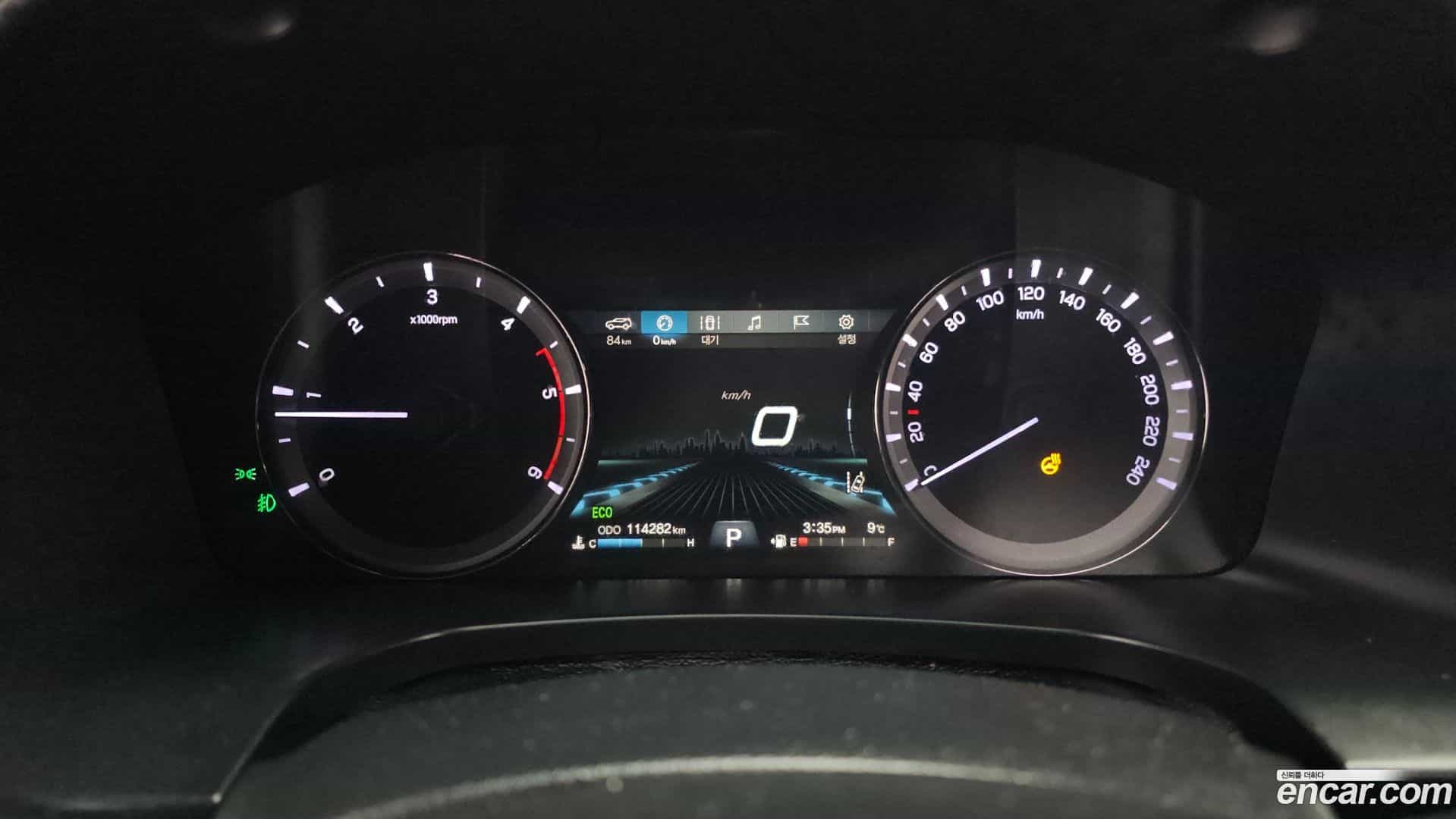 Rexton KG_Mobility_Ssangyong 2019.0-INNER-008