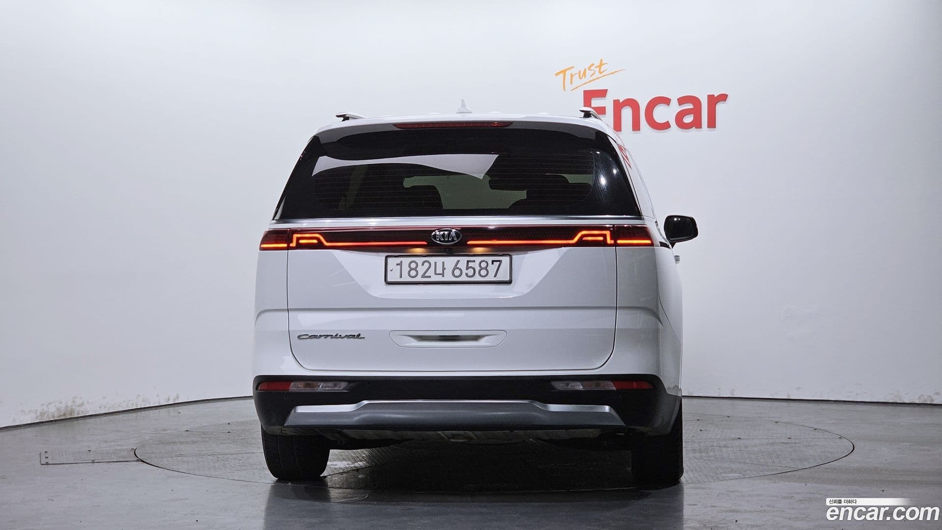 Main__Slider__Photo:Canival Kia 2021.6-3