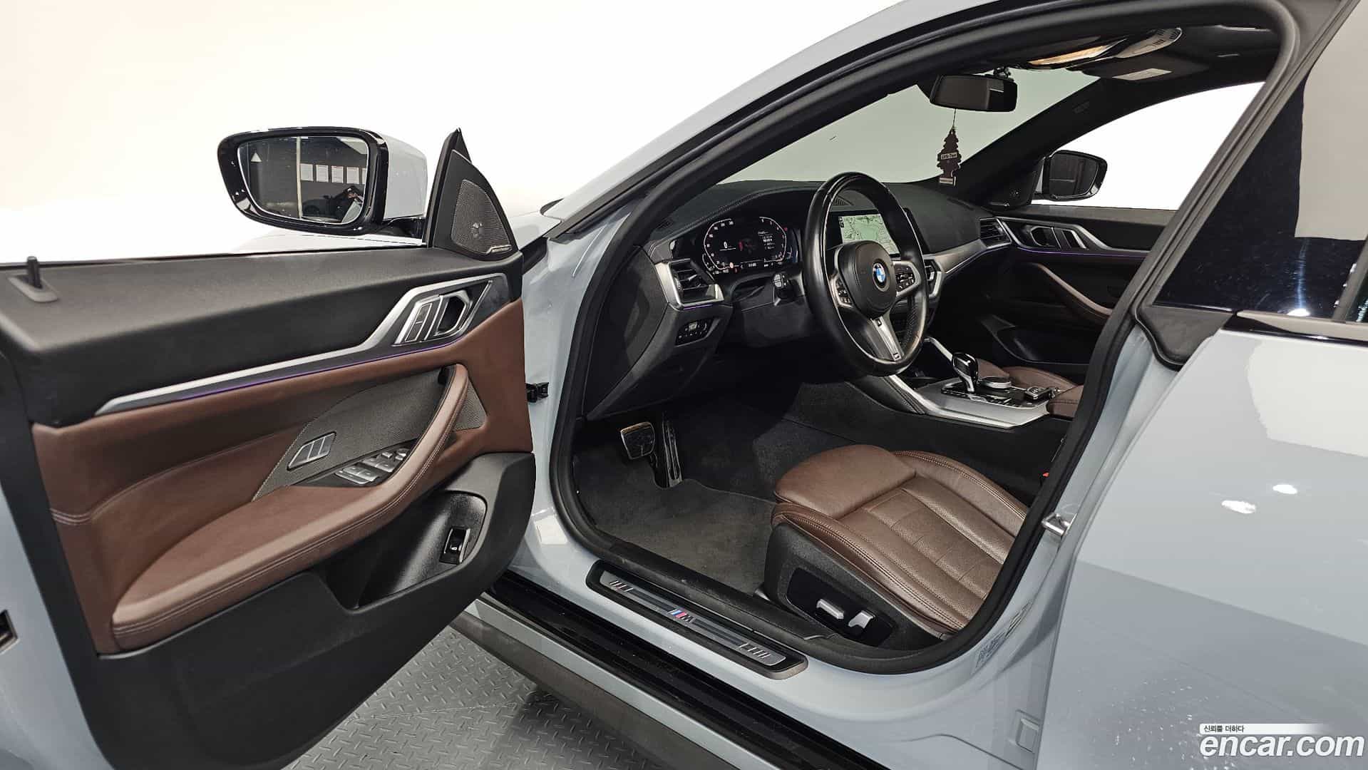 4-Series BMW 2021.10-INNER-010