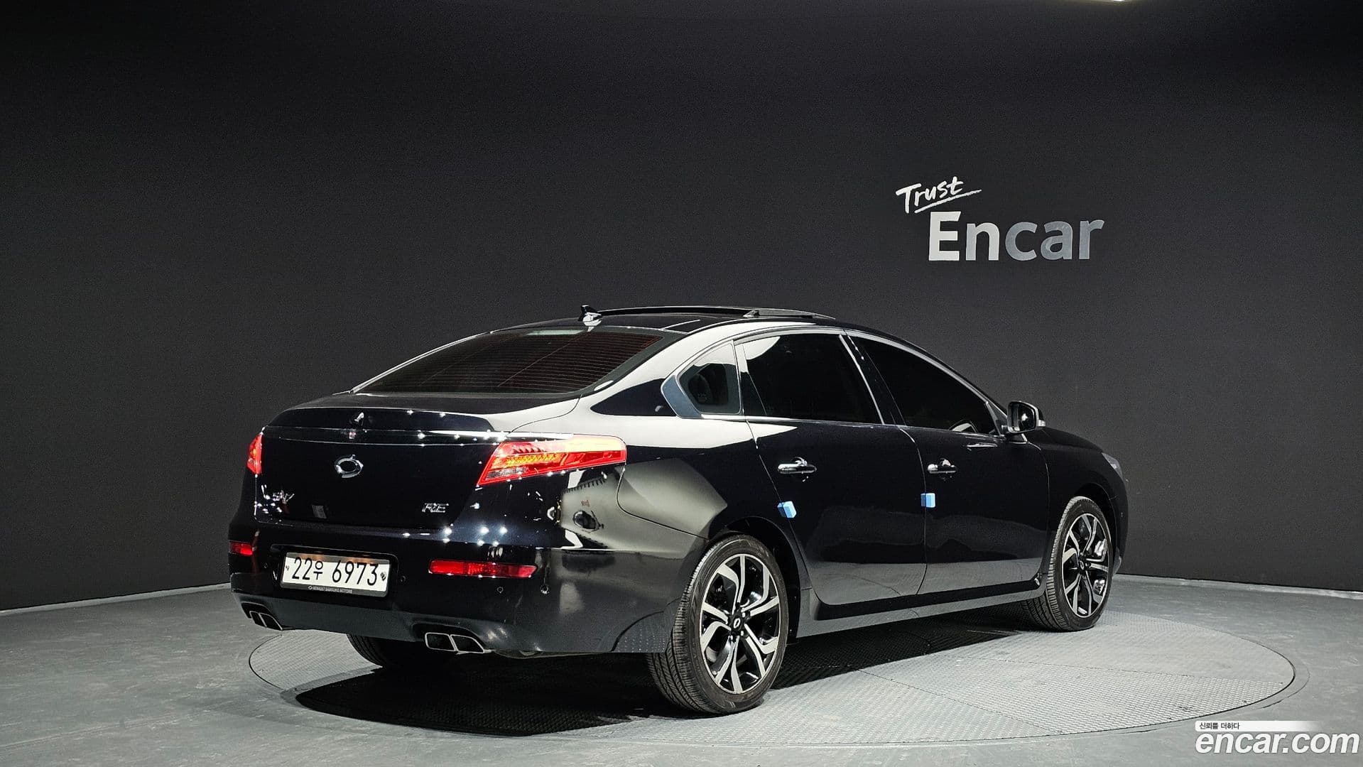 Main__Slider__Photo:SM7 Renault-KoreaSamsung 2013.10-1