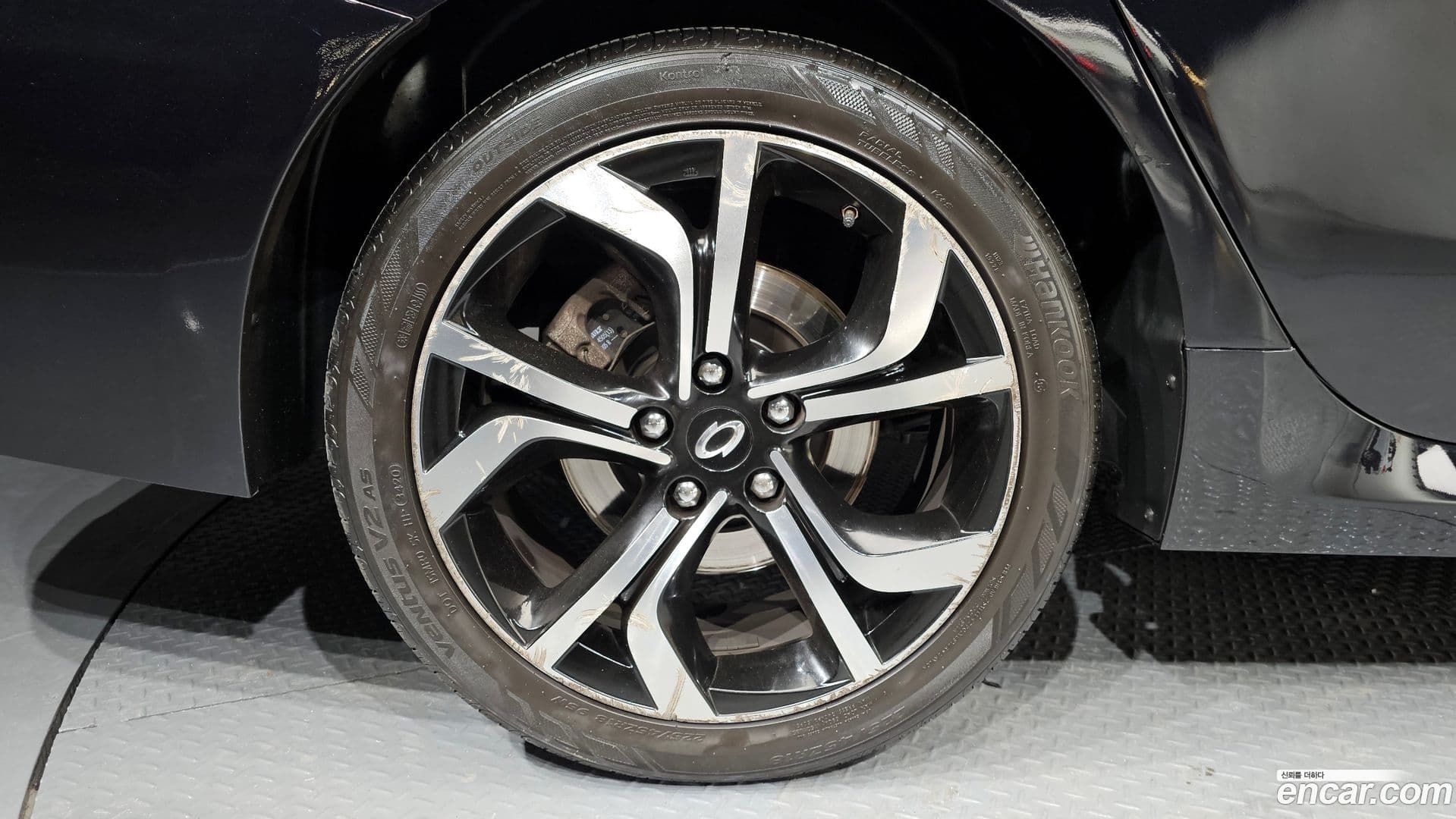 Main__Slider__Photo:SM7 Renault-KoreaSamsung 2013.10-4