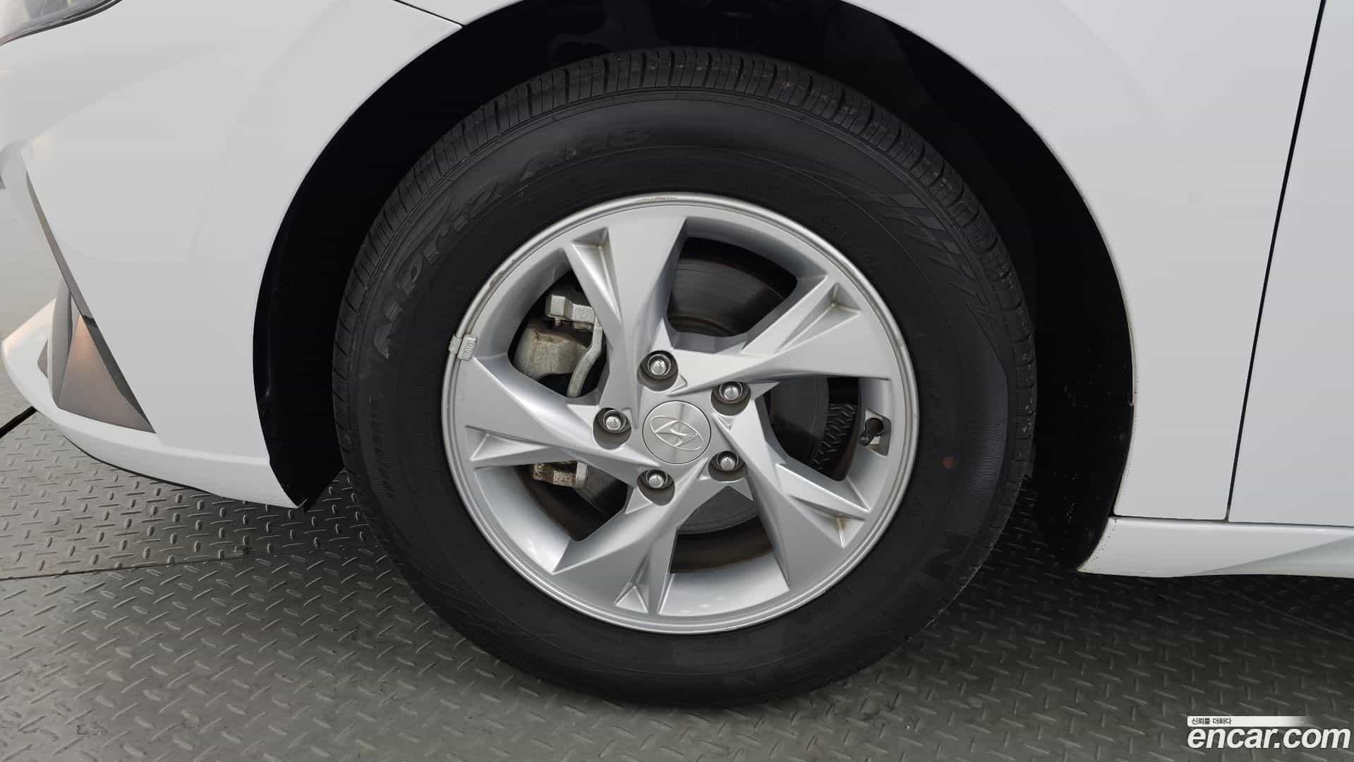 AVANTE Hyundai 2021.9-OUTER-005