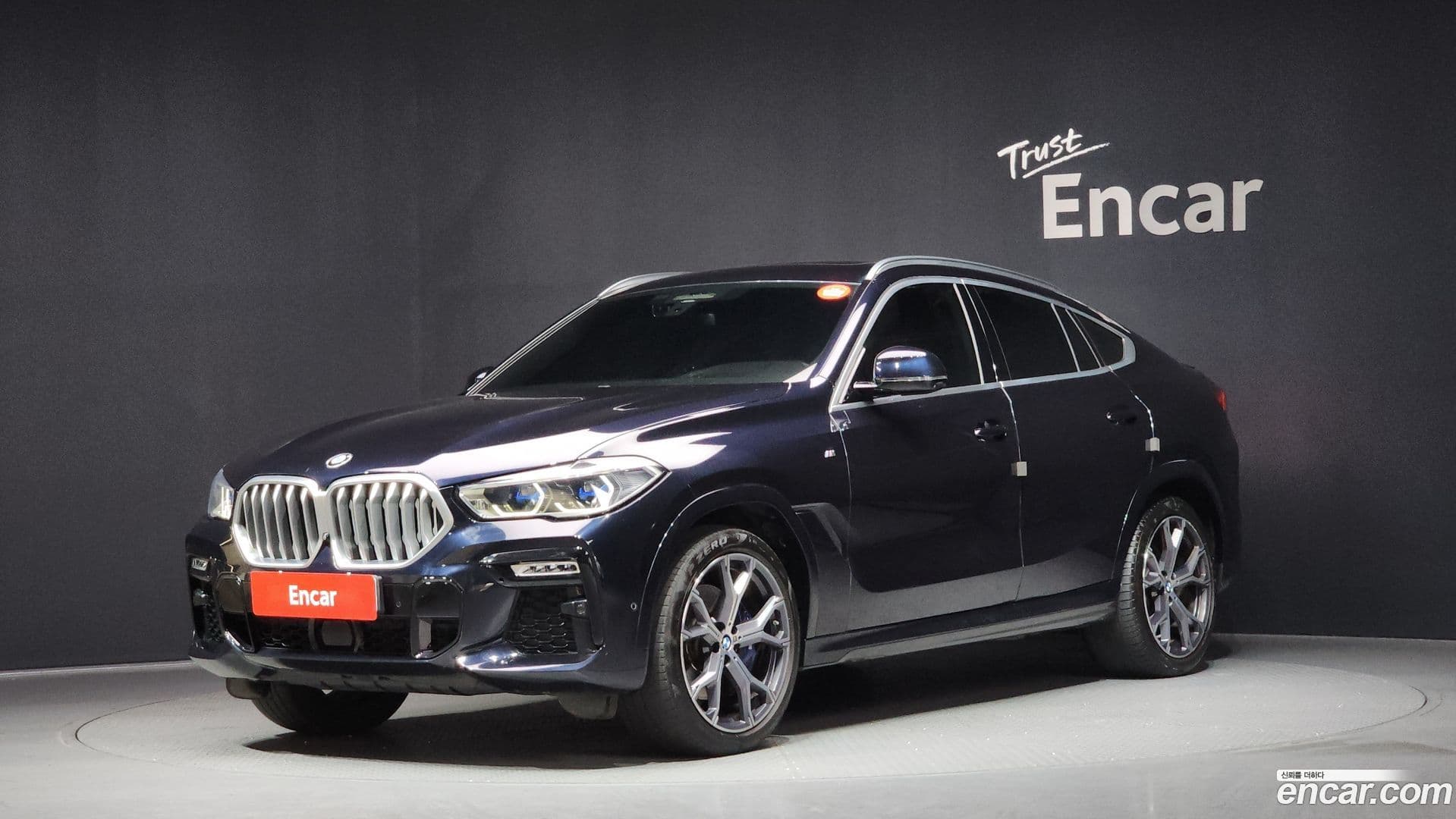 Main__Slider__Photo:X6 BMW 2021.0-0