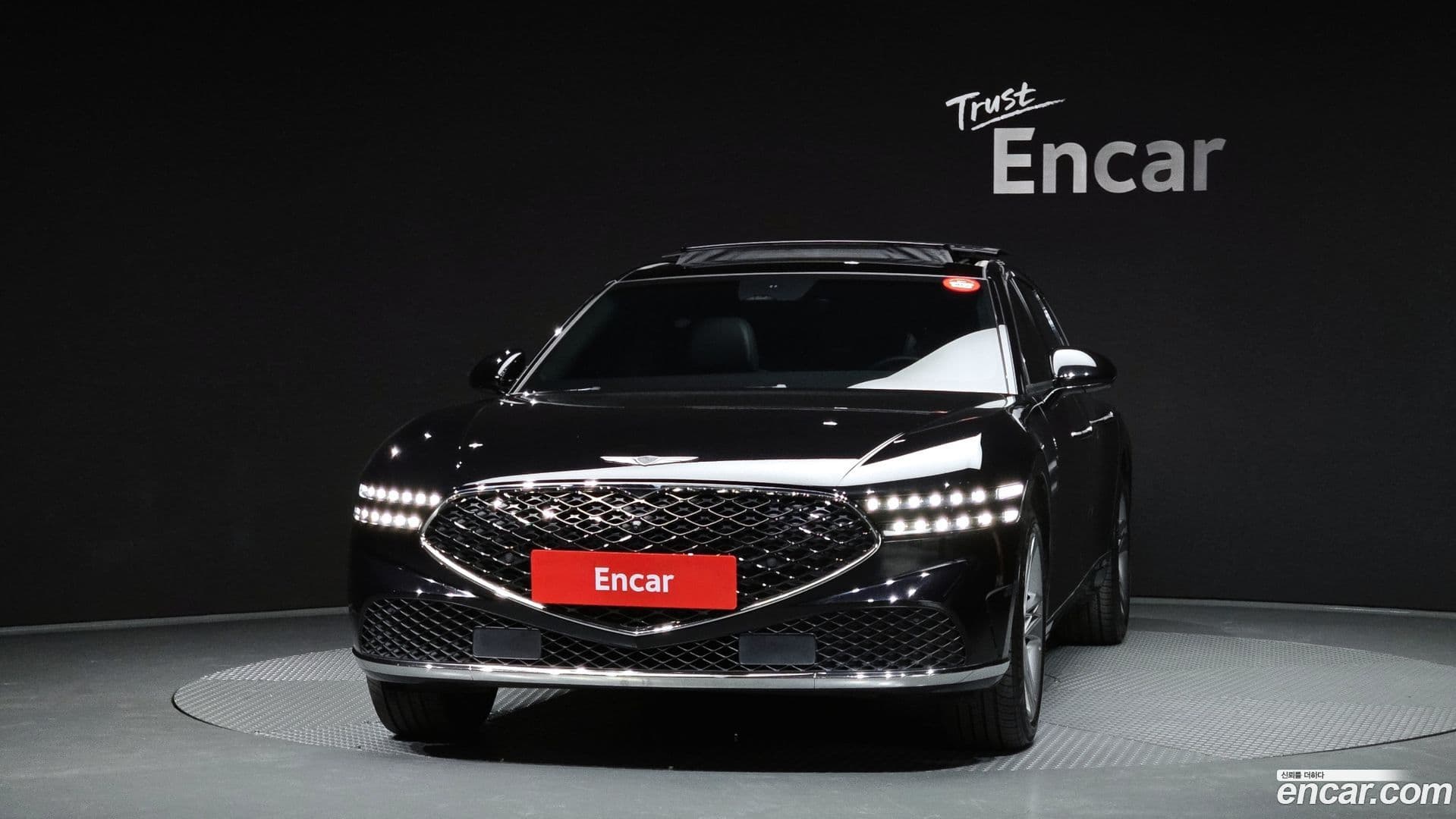 Main__Slider__Photo:G90 Genesis 2022.8-2