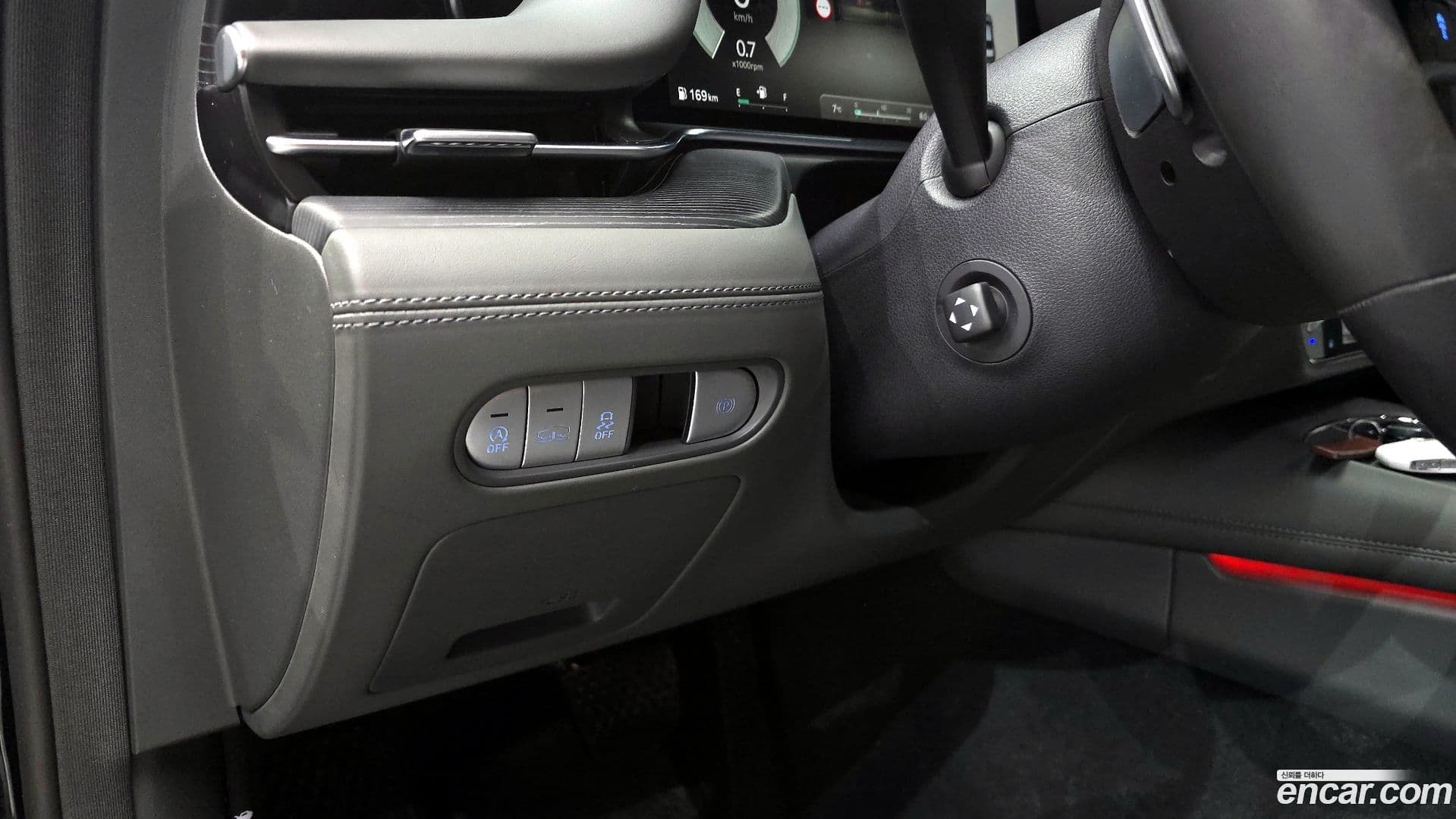 Main__Slider__Photo:G90 Genesis 2022.8-17