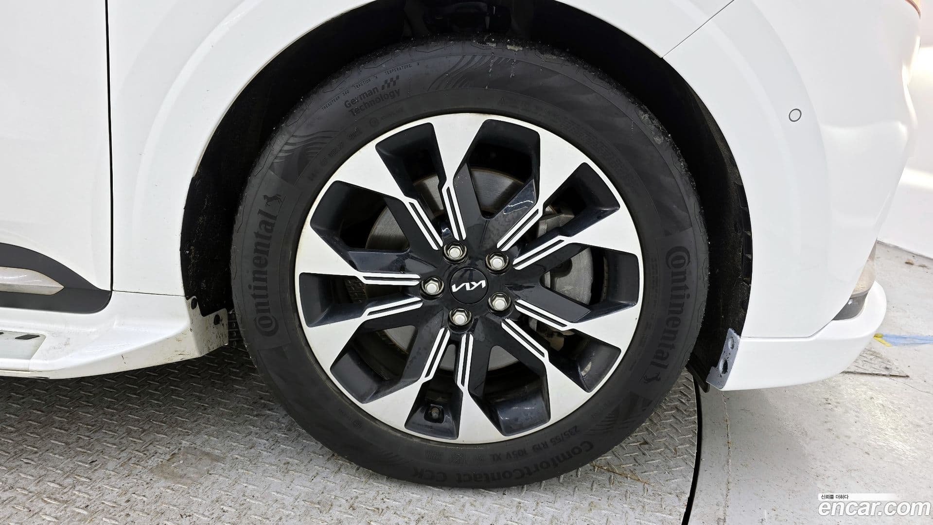 Main__Slider__Photo:Canival Kia 2022.3-4