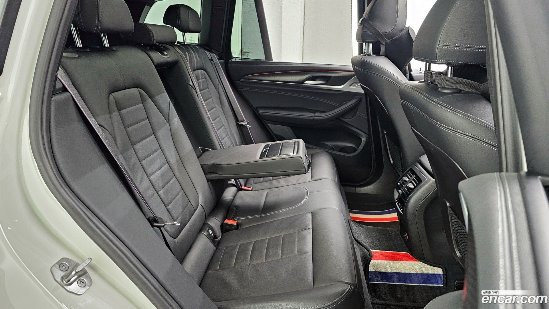 Main__Slider__Photo:X3 BMW 2022.3-11