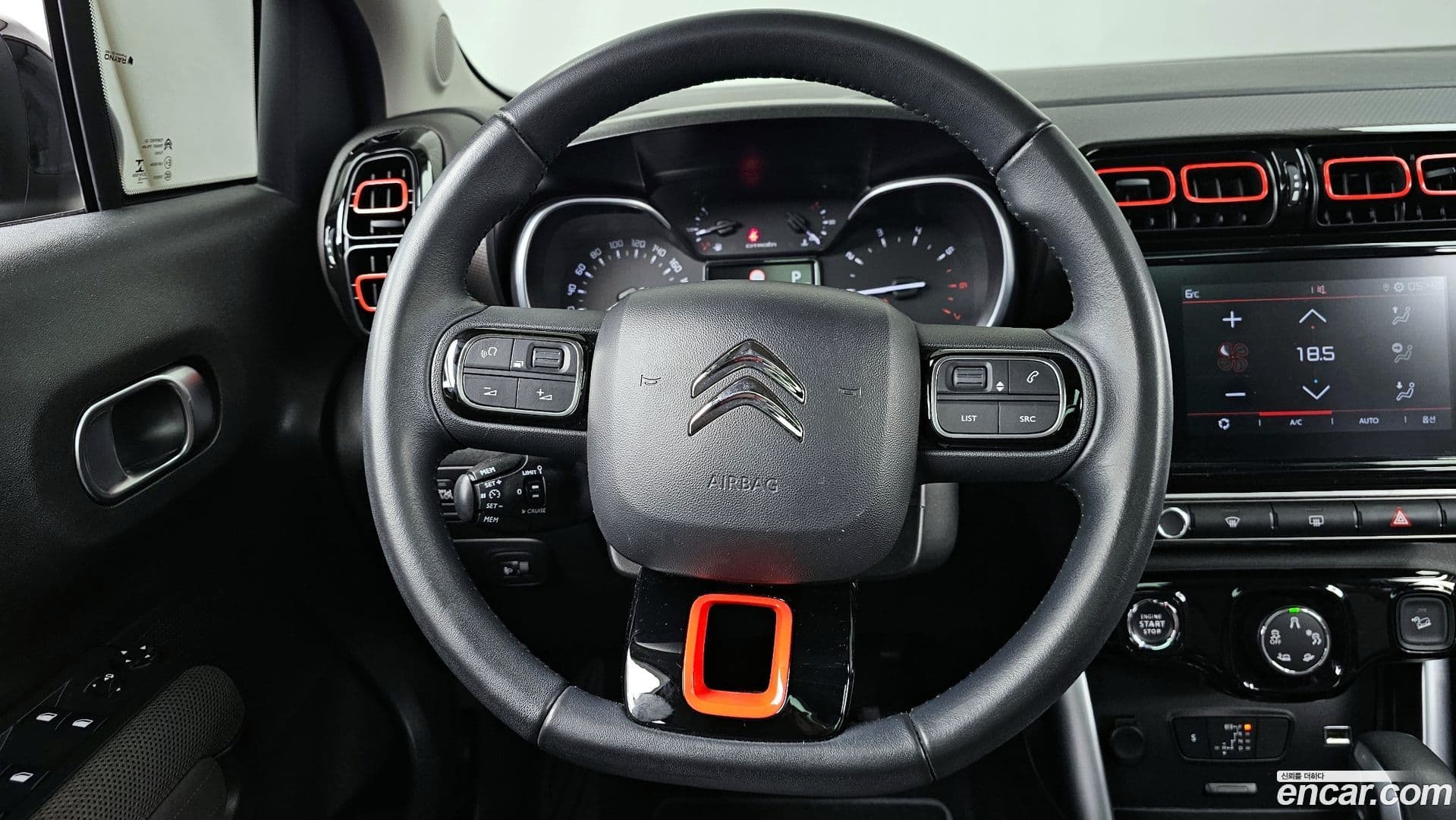 Main__Slider__Photo:C3 Aircross Citroen-DS 2021.7-12