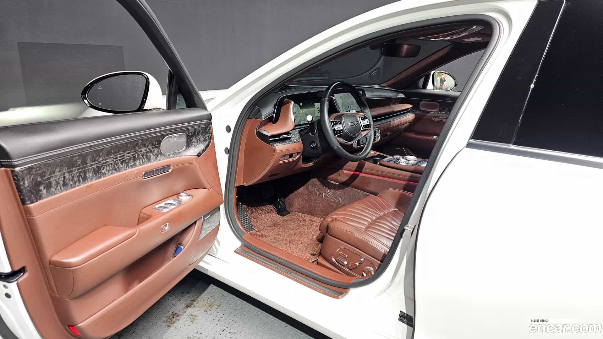 G90 Genesis 2022.7-INNER-010