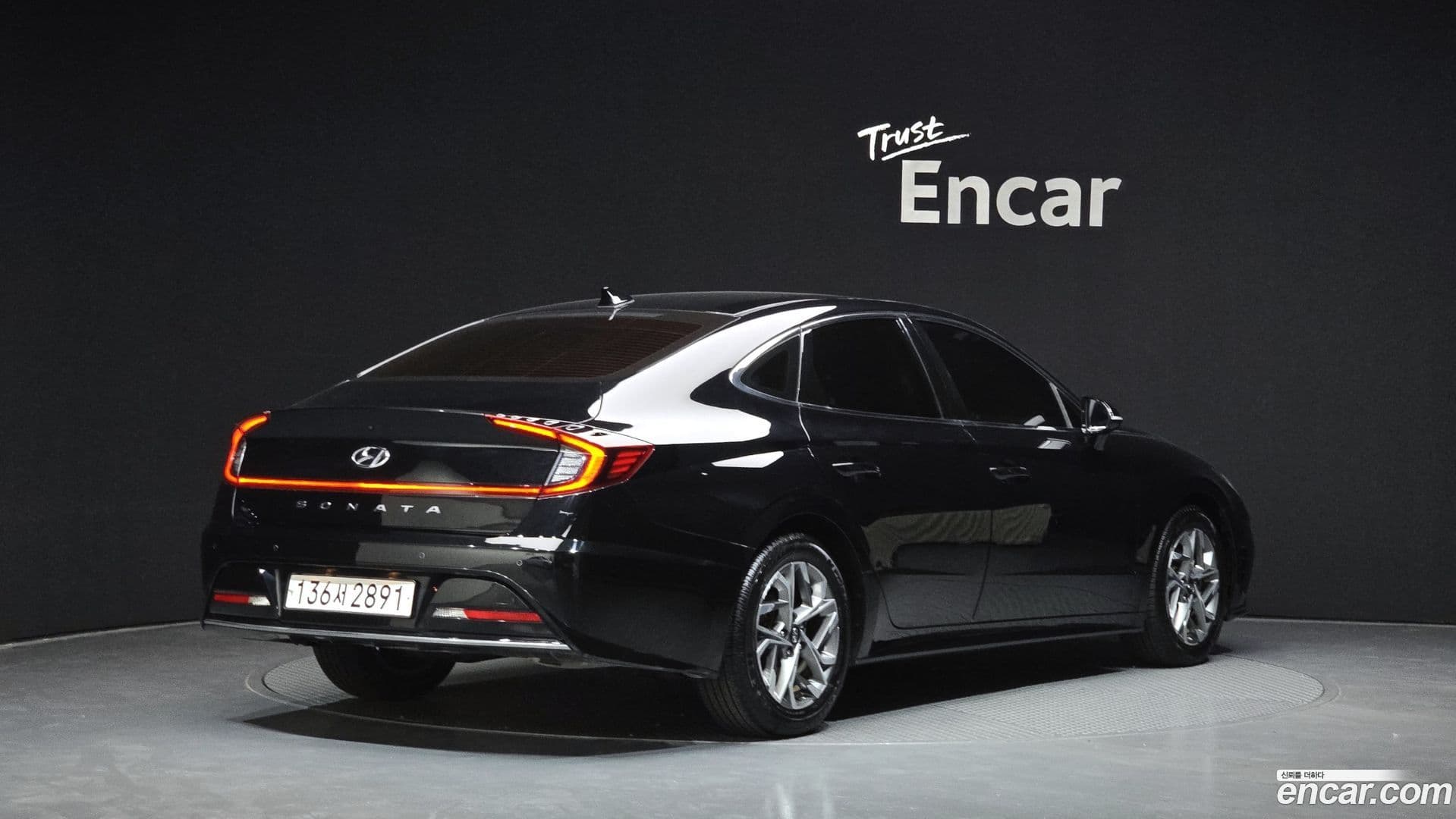 Main__Slider__Photo:Sonata Hyundai 2022.0-1