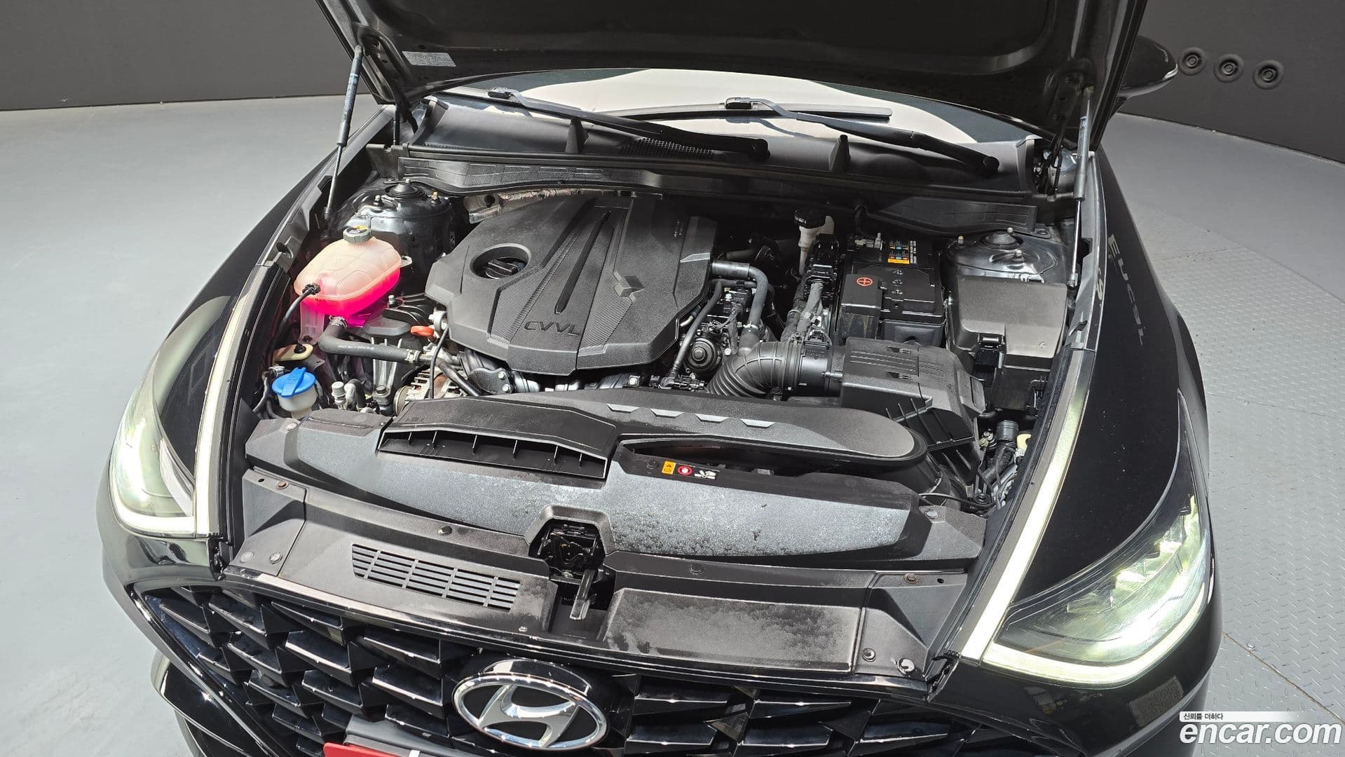 Main__Slider__Photo:Sonata Hyundai 2022.0-5