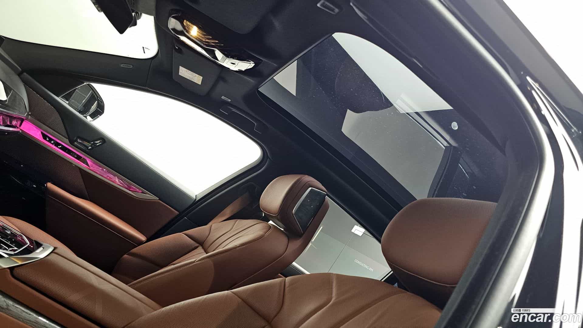 7-Series BMW 2024.6-OPTION-023