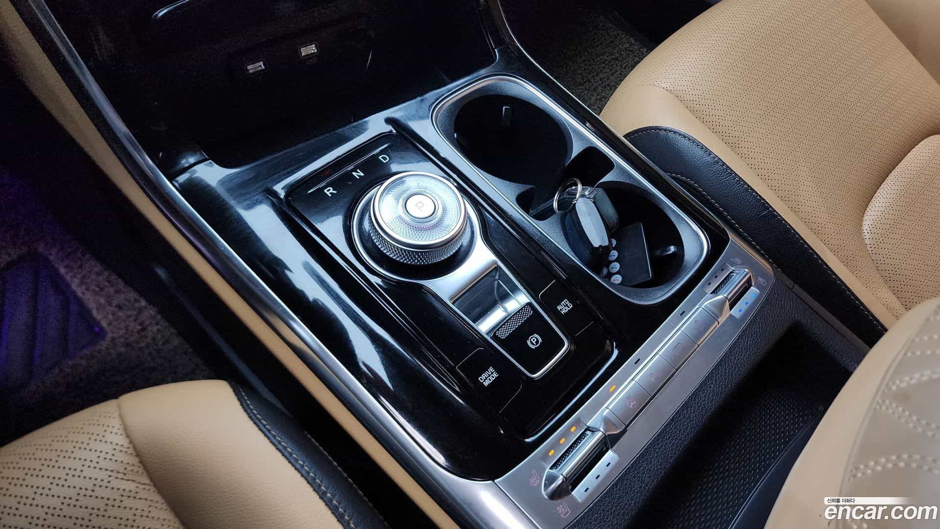 Canival Kia 2021.1-INNER-009