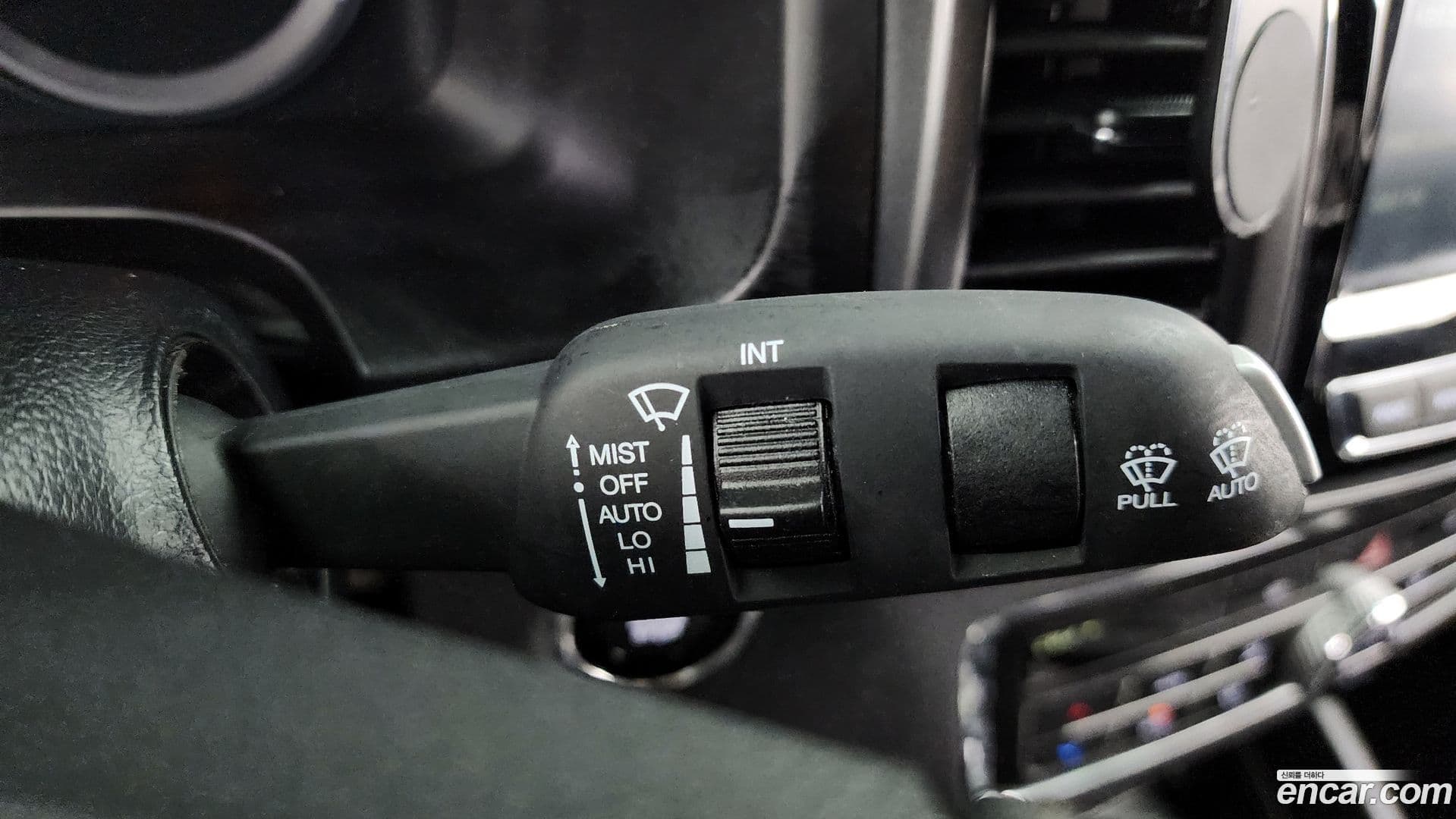 Main__Slider__Photo:Rexton KG_Mobility_Ssangyong 2021.8-18