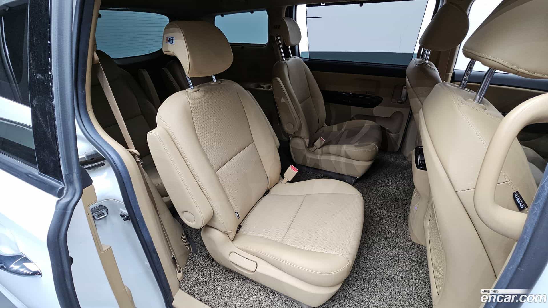 Canival Kia 2020.5-OPTION-016