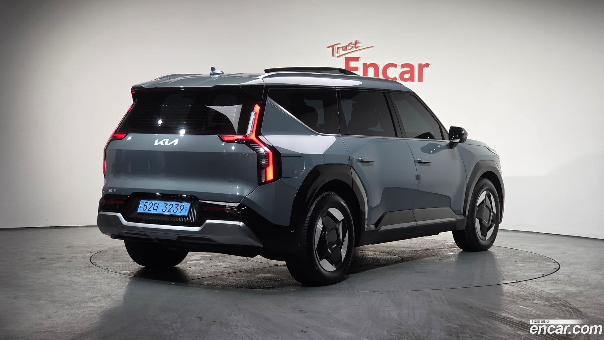 Main__Slider__Photo:EV9 Kia 2023.5-1