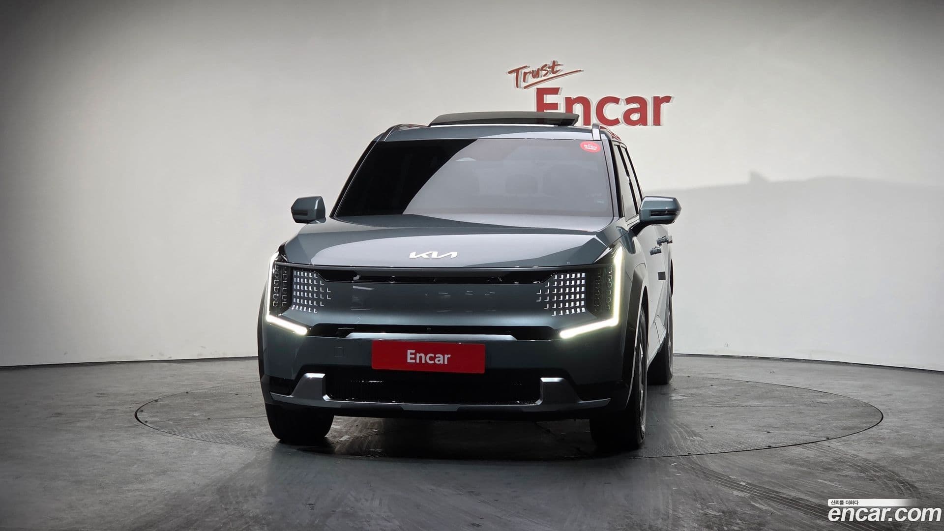 Main__Slider__Photo:EV9 Kia 2023.5-2