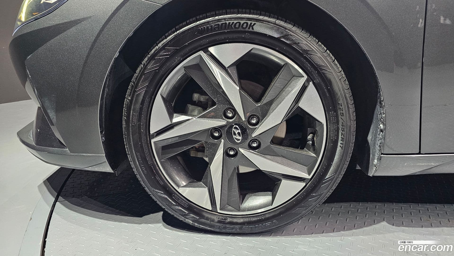 Main__Slider__Photo:AVANTE Hyundai 2021.1-4