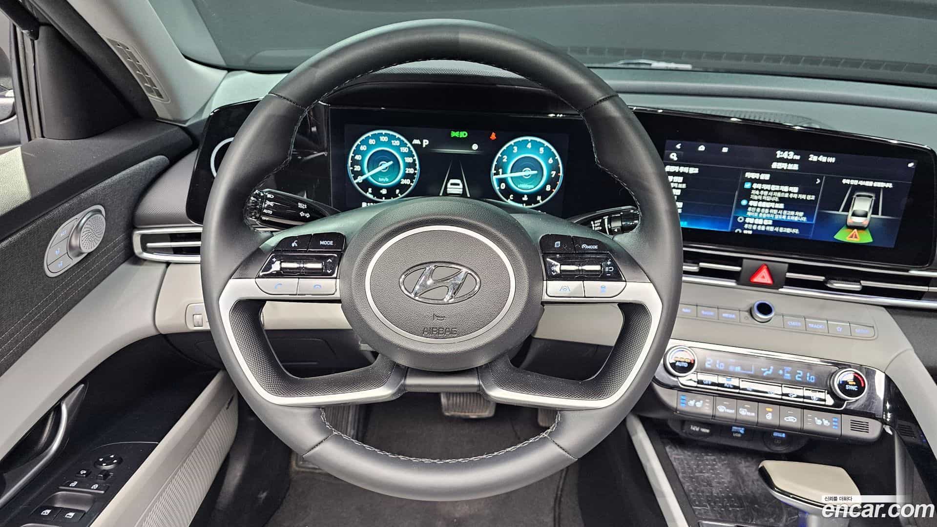 AVANTE Hyundai 2021.1-OPTION-017