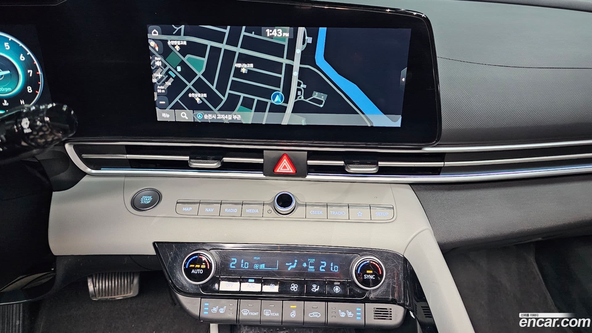 Main__Slider__Photo:AVANTE Hyundai 2021.1-13