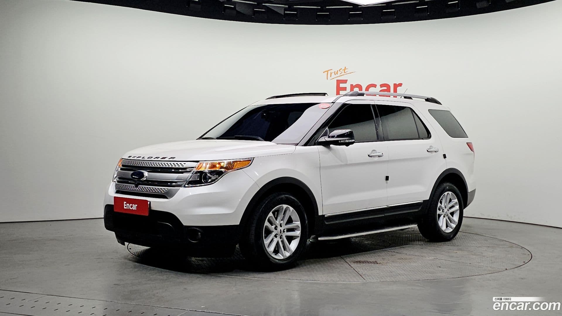 Main__Slider__Photo:Explorer Ford 2014.2-0