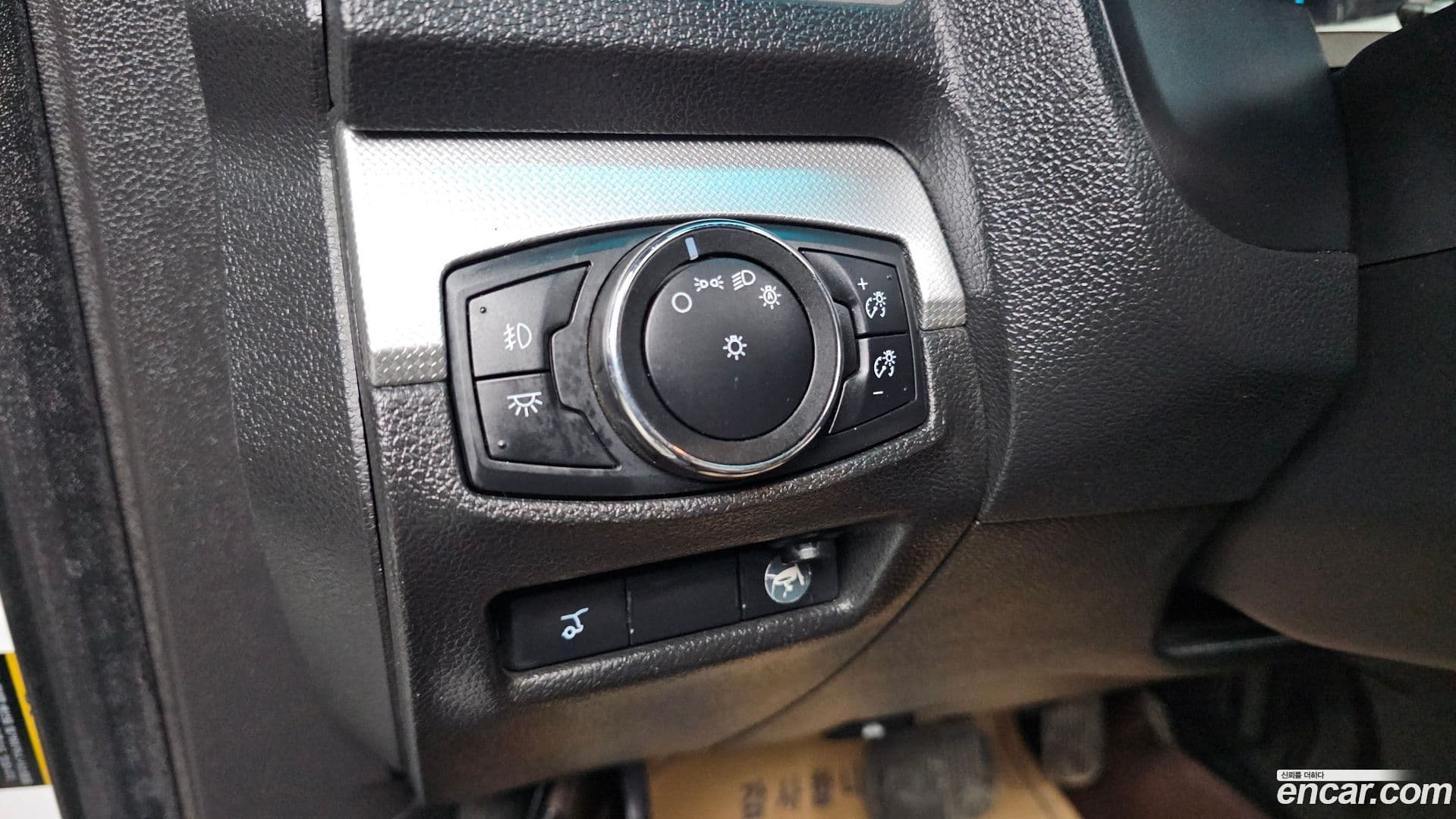 Main__Slider__Photo:Explorer Ford 2014.2-12