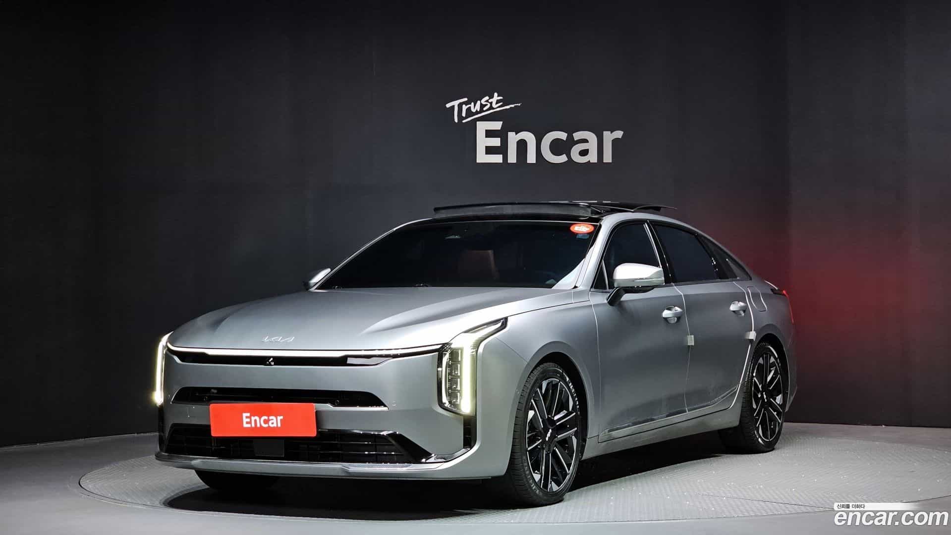 K8 Kia 2025.2-OUTER-001