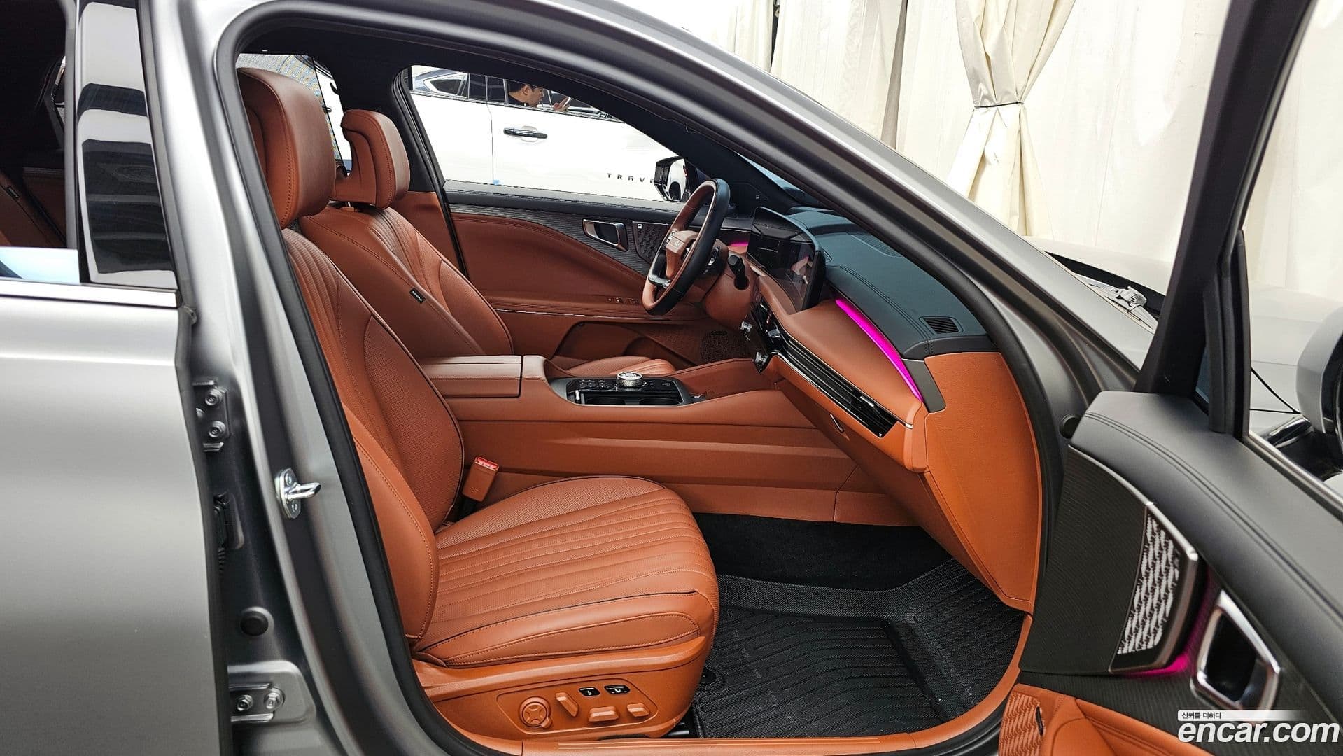 Main__Slider__Photo:K8 Kia 2025.2-10