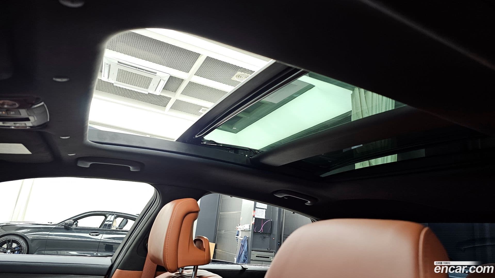 Main__Slider__Photo:K8 Kia 2025.2-18