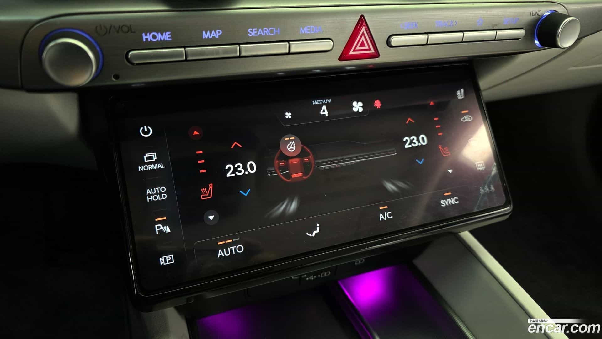 Grandeur Hyundai 2023.0-OPTION-021