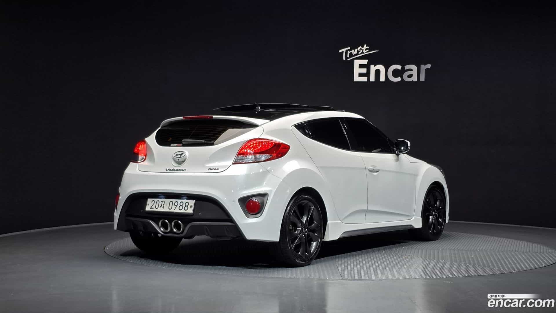 Veloster Hyundai 2016.0-OUTER-002