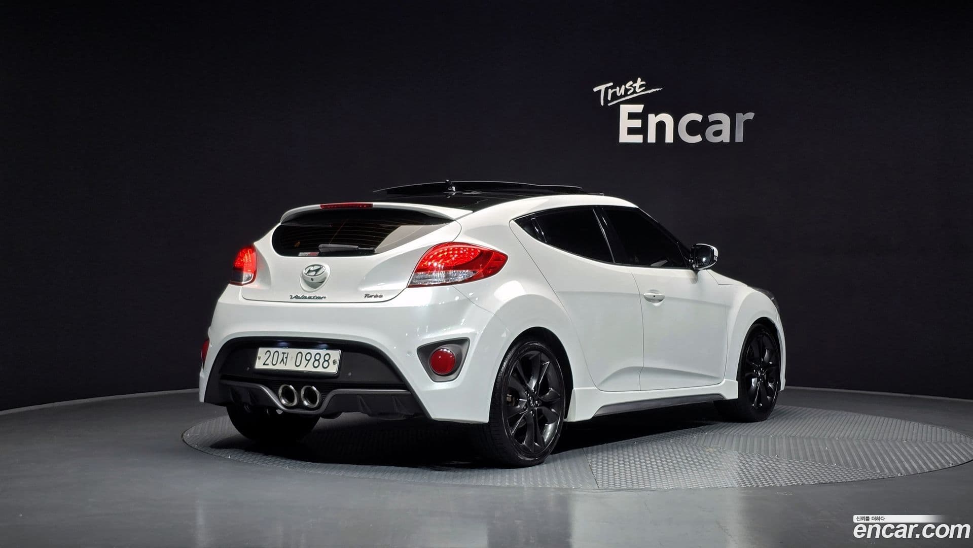 Main__Slider__Photo:Veloster Hyundai 2016.0-1