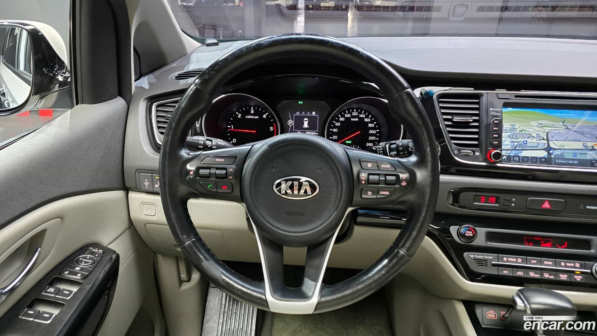 Canival Kia 2018.1-OPTION-018