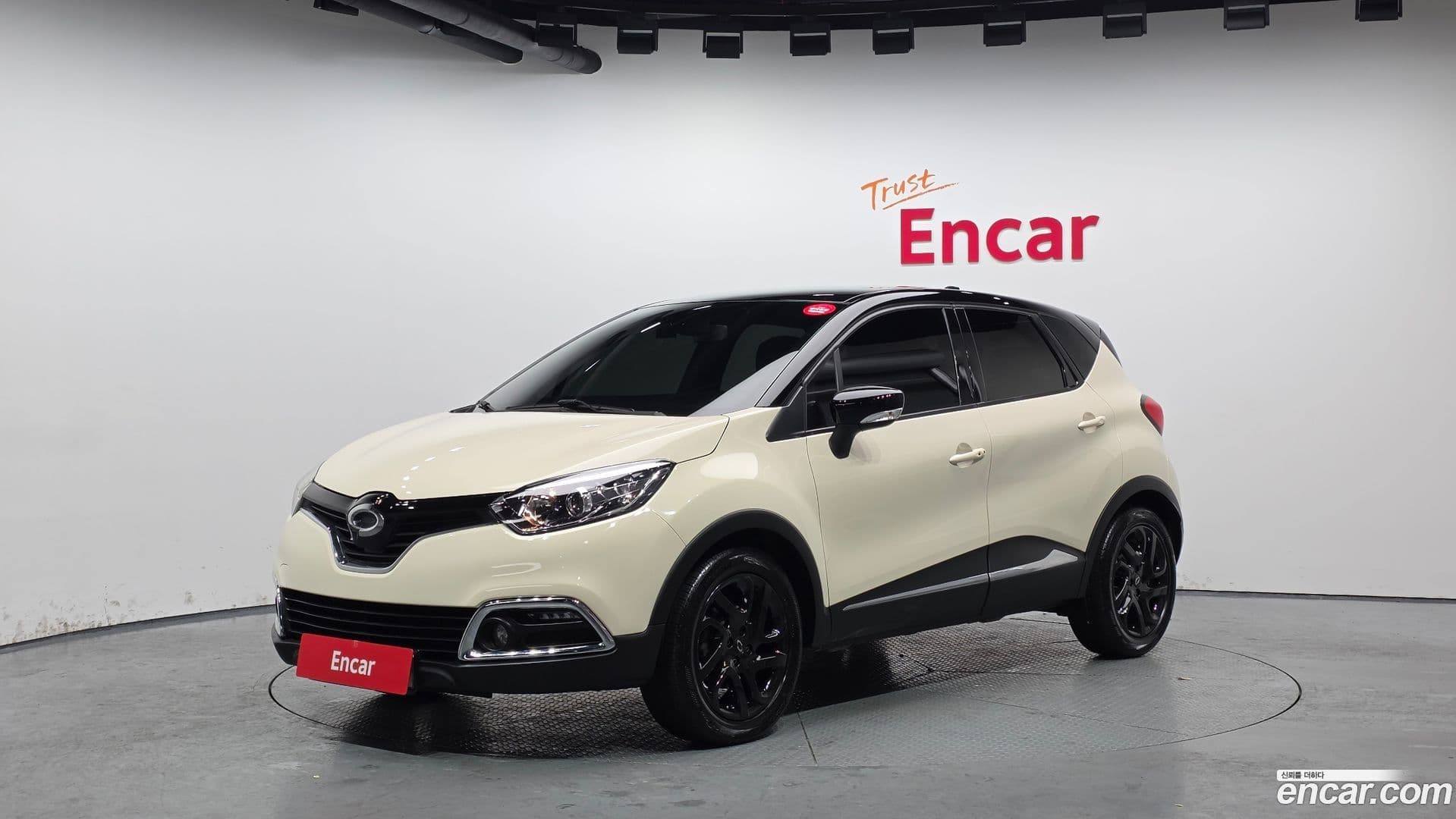 Main__Slider__Photo:QM3 Renault-KoreaSamsung 2015.6-0