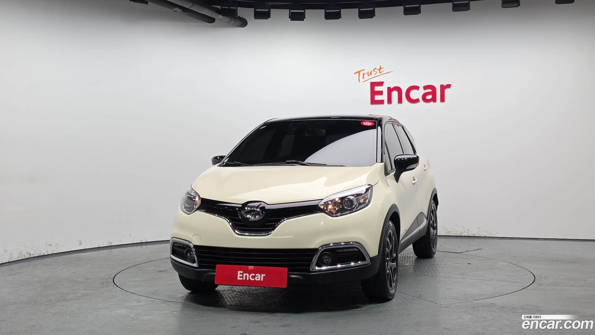 Main__Slider__Photo:QM3 Renault-KoreaSamsung 2015.6-2