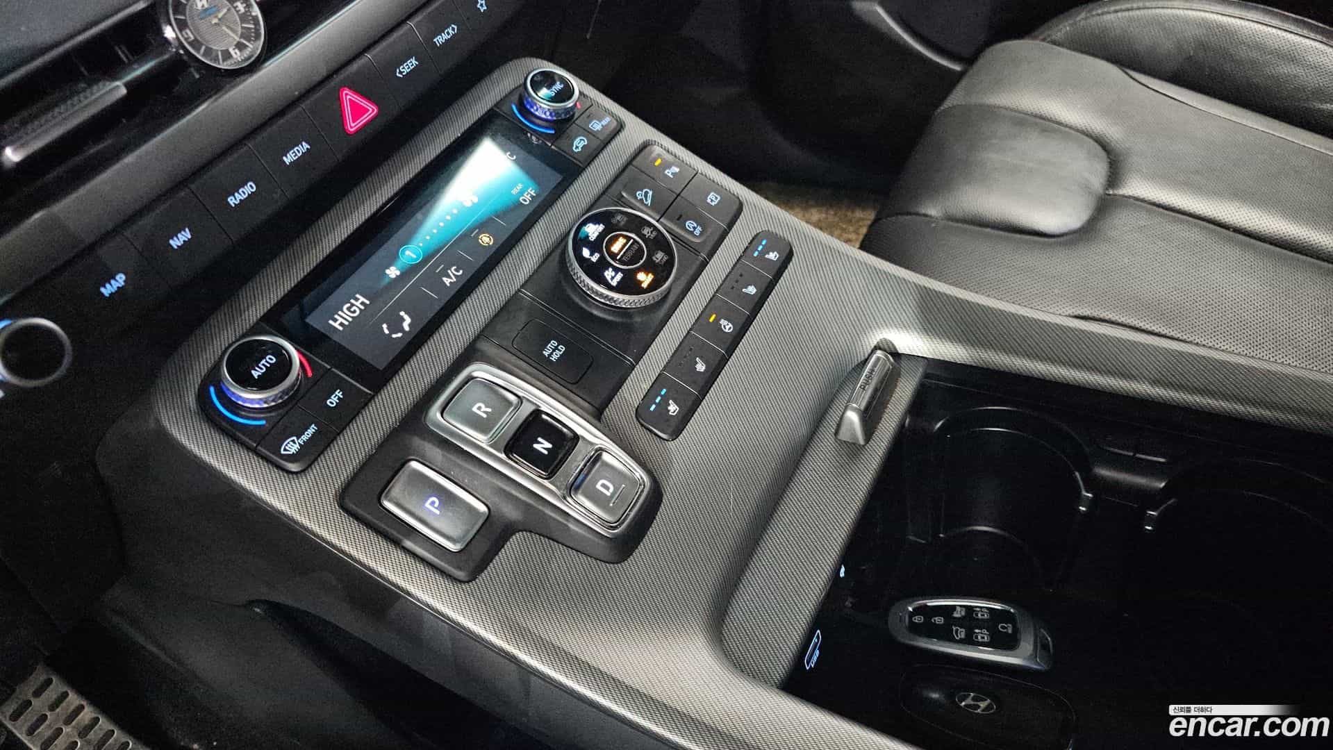 Palisade Hyundai 2022.7-INNER-009