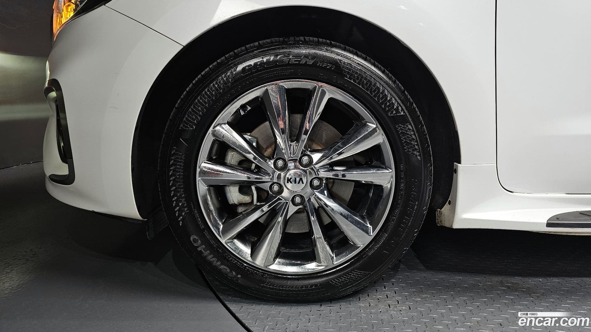 Main__Slider__Photo:Canival Kia 2018.6-4