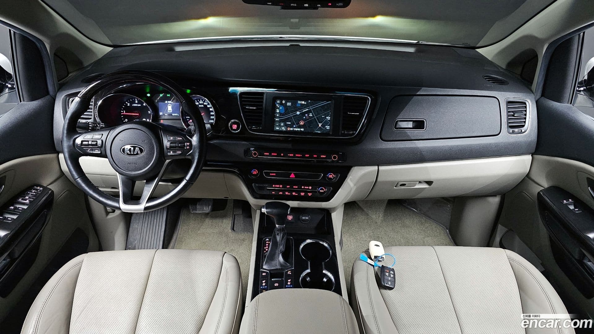 Main__Slider__Photo:Canival Kia 2018.6-6