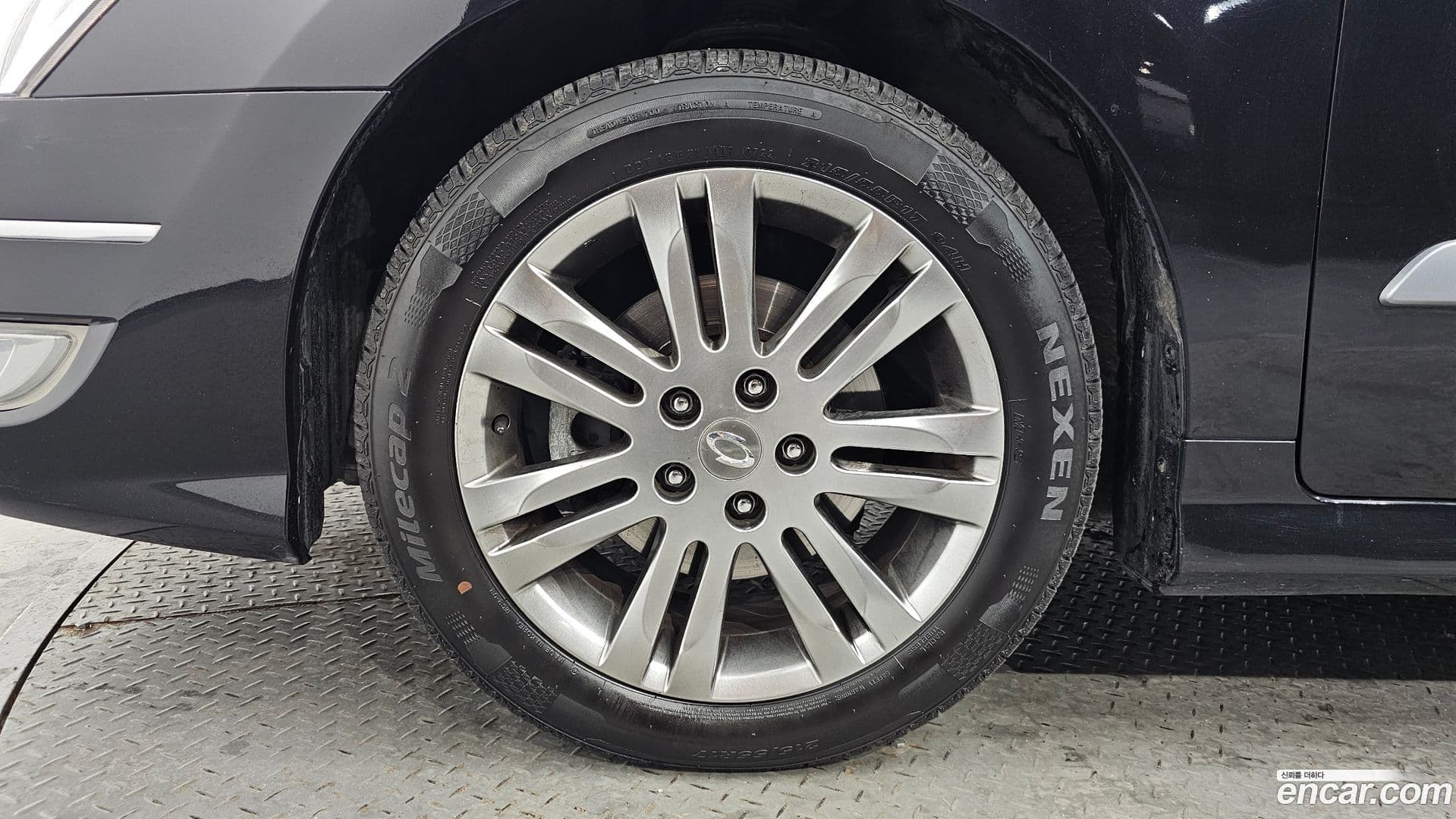 Main__Slider__Photo:SM7 Renault-KoreaSamsung 2009.8-4