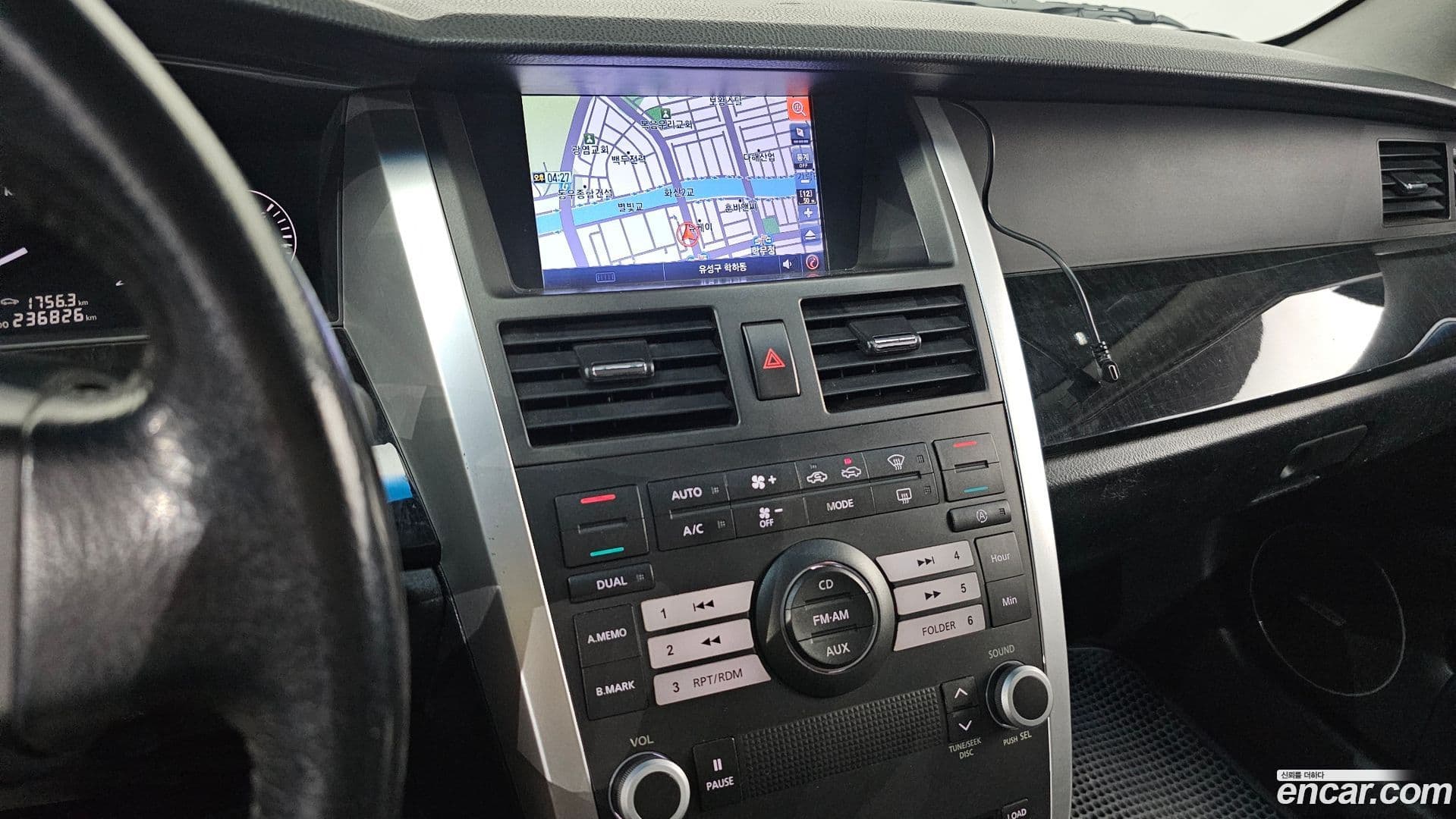 Main__Slider__Photo:SM7 Renault-KoreaSamsung 2009.8-17