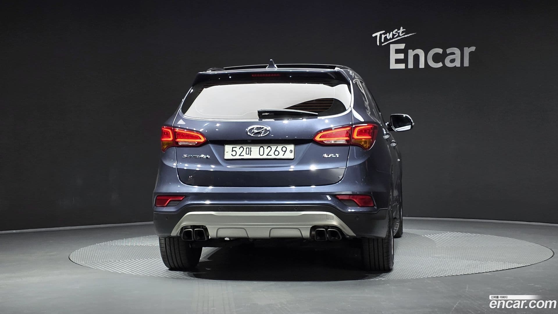 Main__Slider__Photo:Santafe Hyundai 2016.7-3